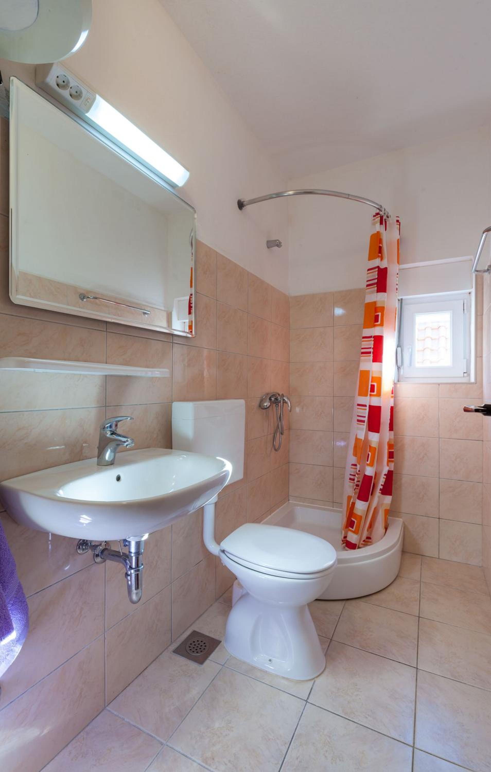 One Bedroom Apartment with Balcony and Sea View photo 2