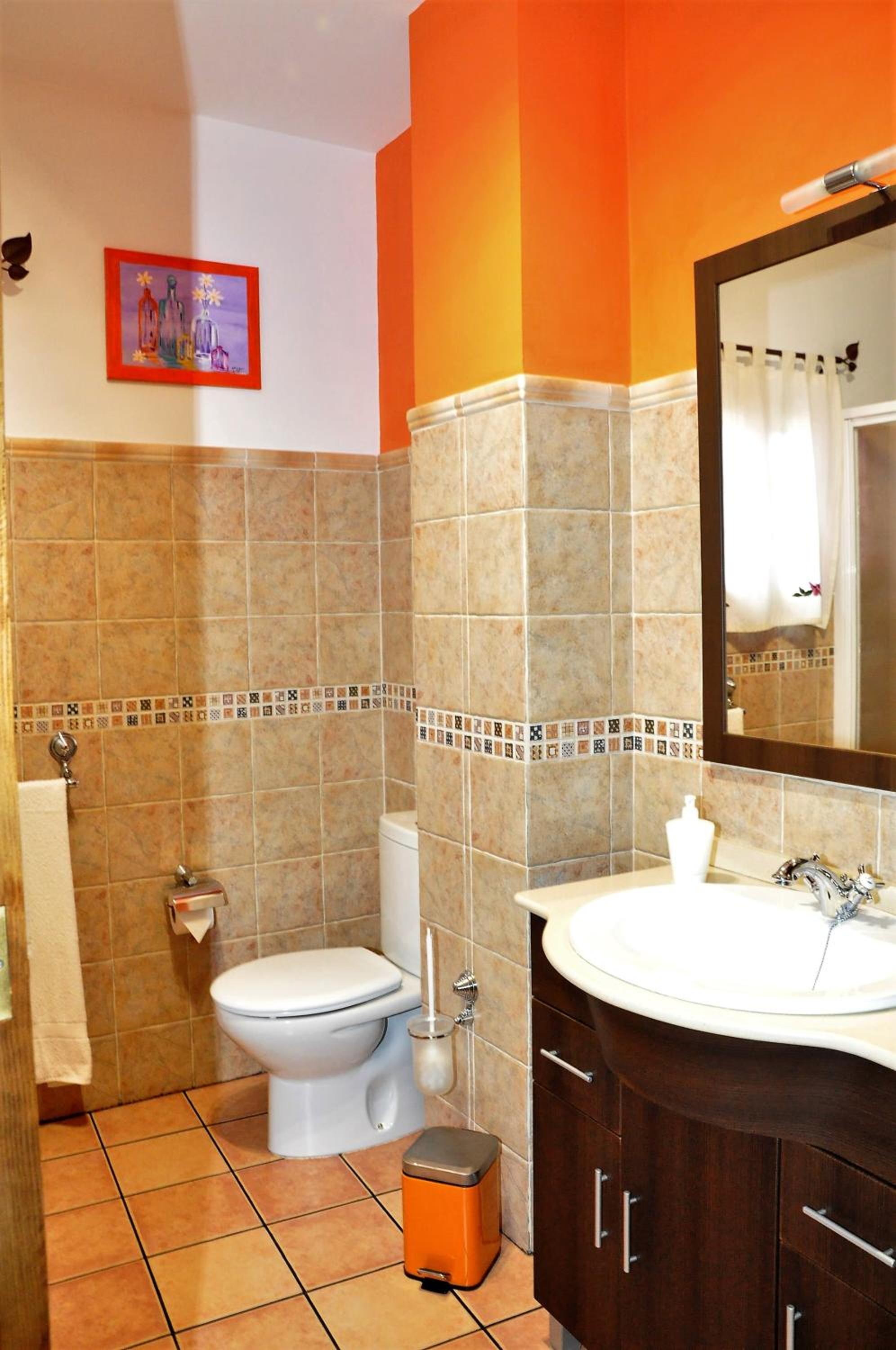 Two-Bedroom House photo 3
