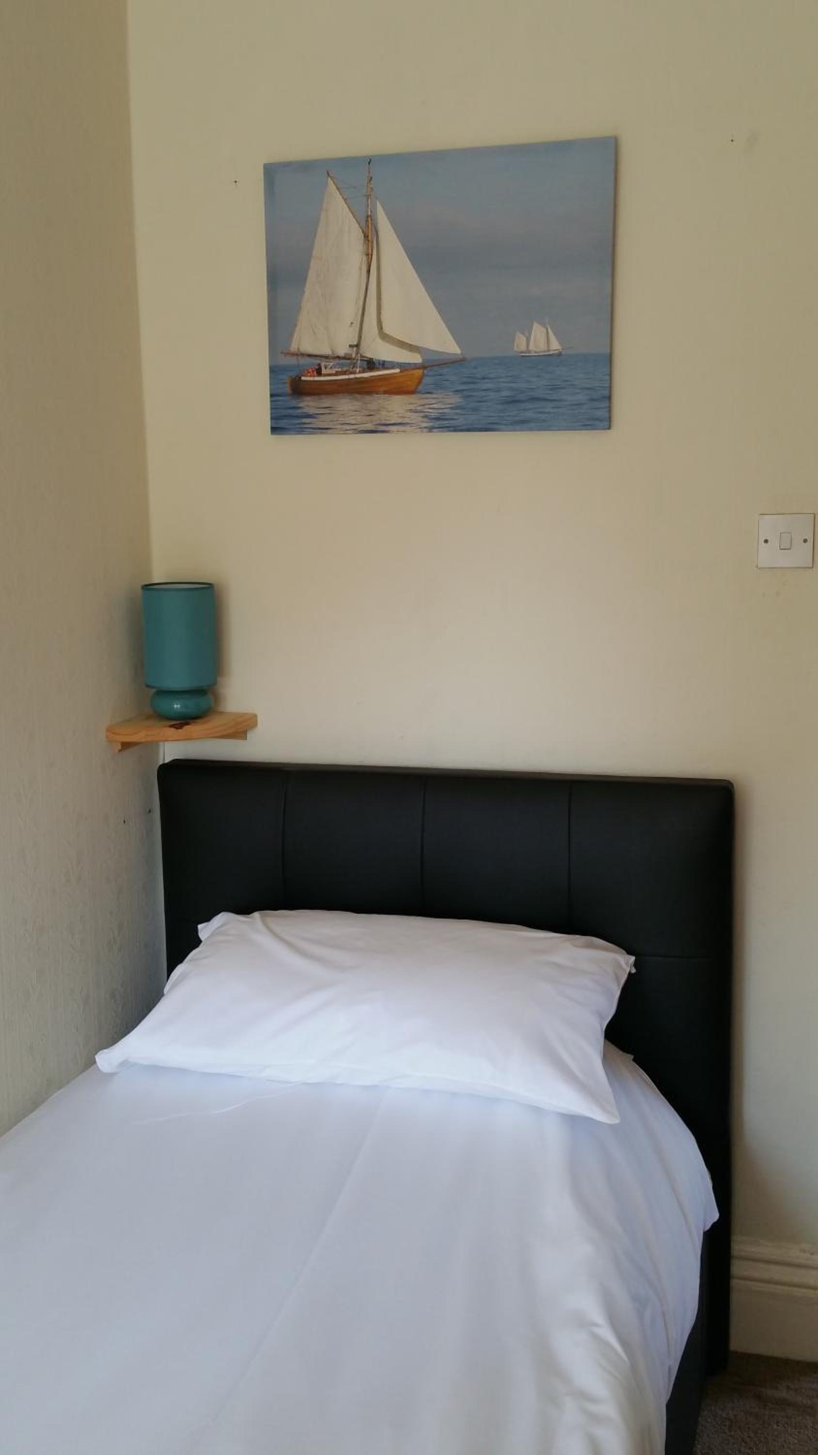 Budget Single Room photo 1