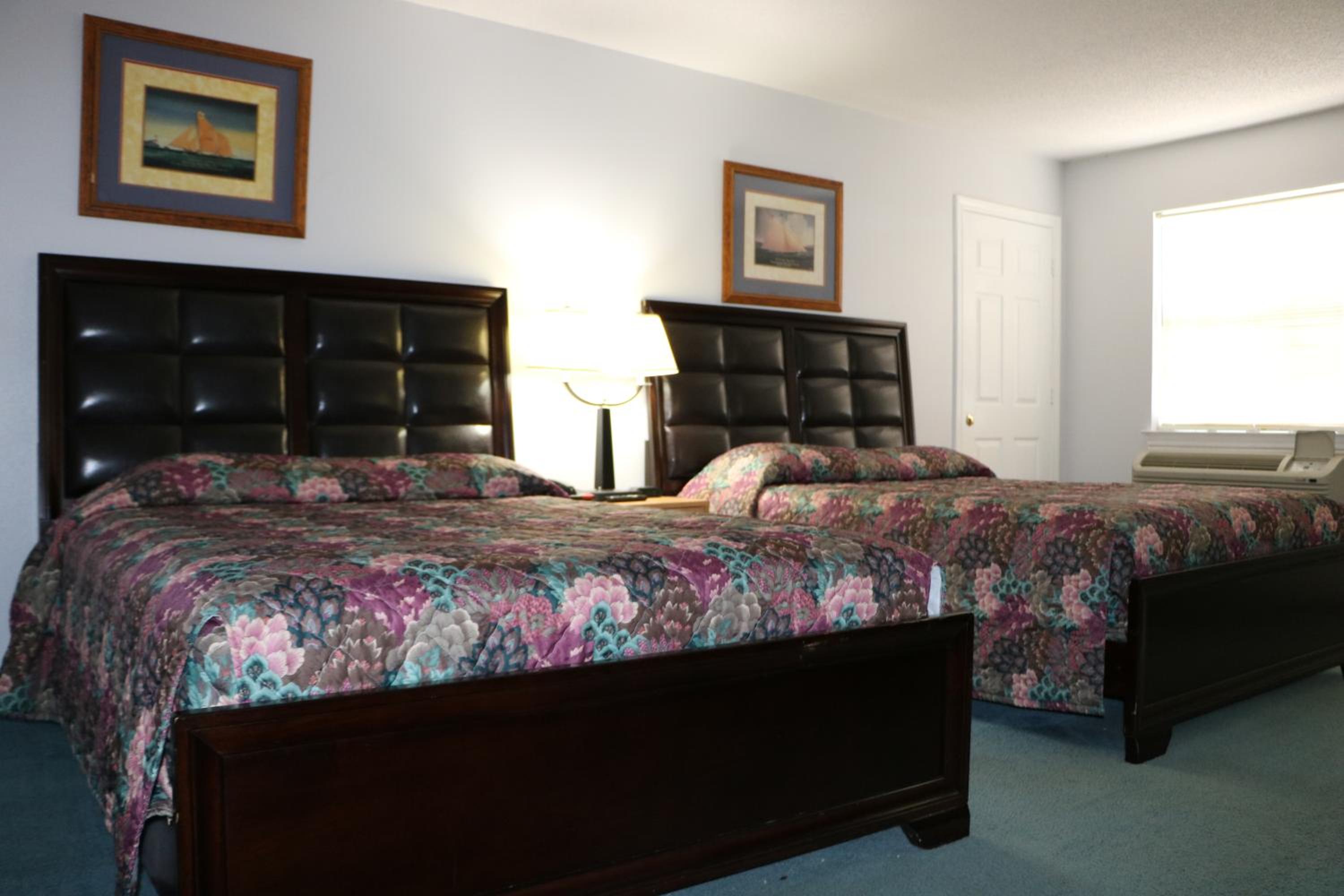Double Room - Disability Access photo 2
