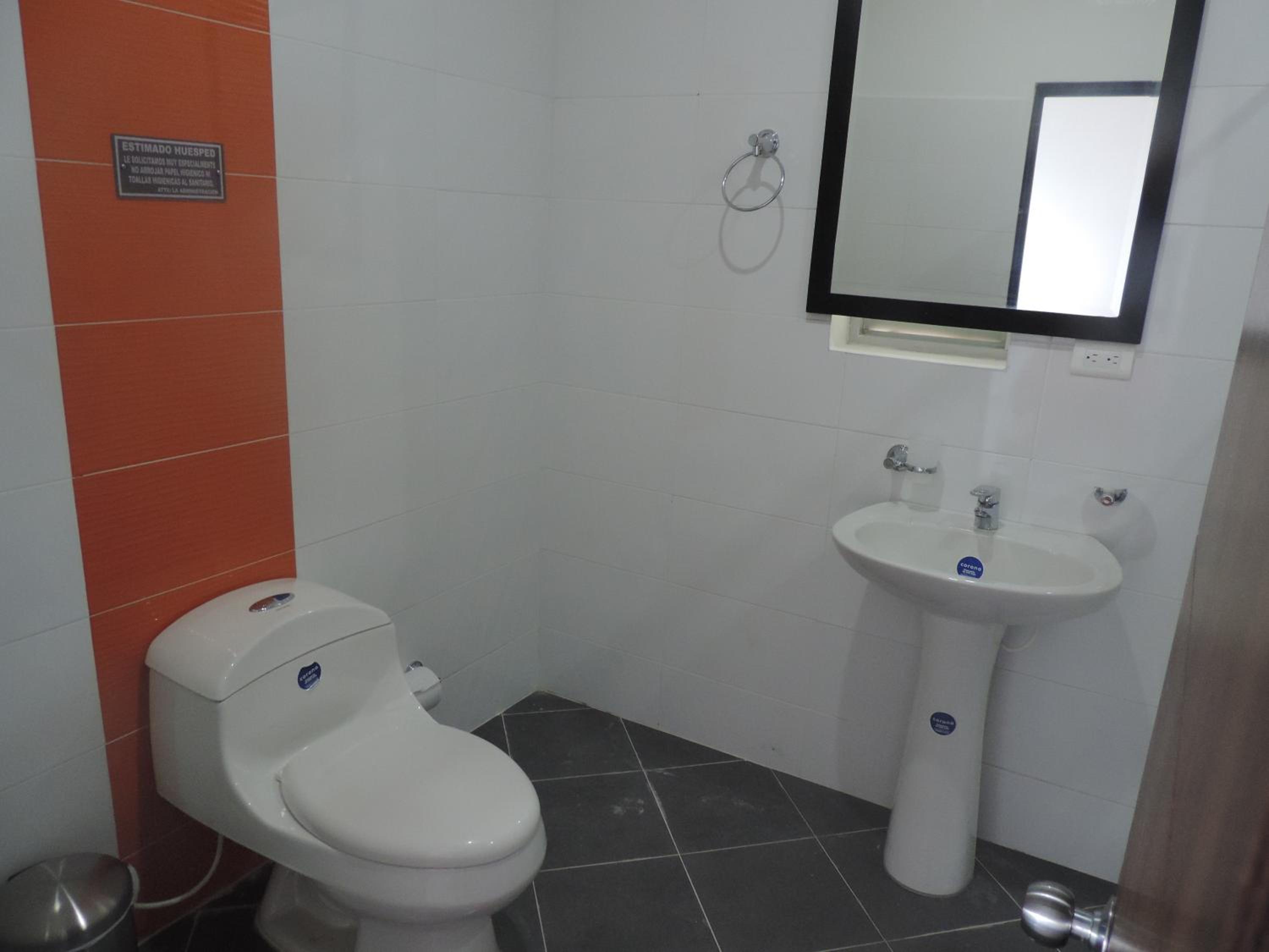 Deluxe King Suite photo 2