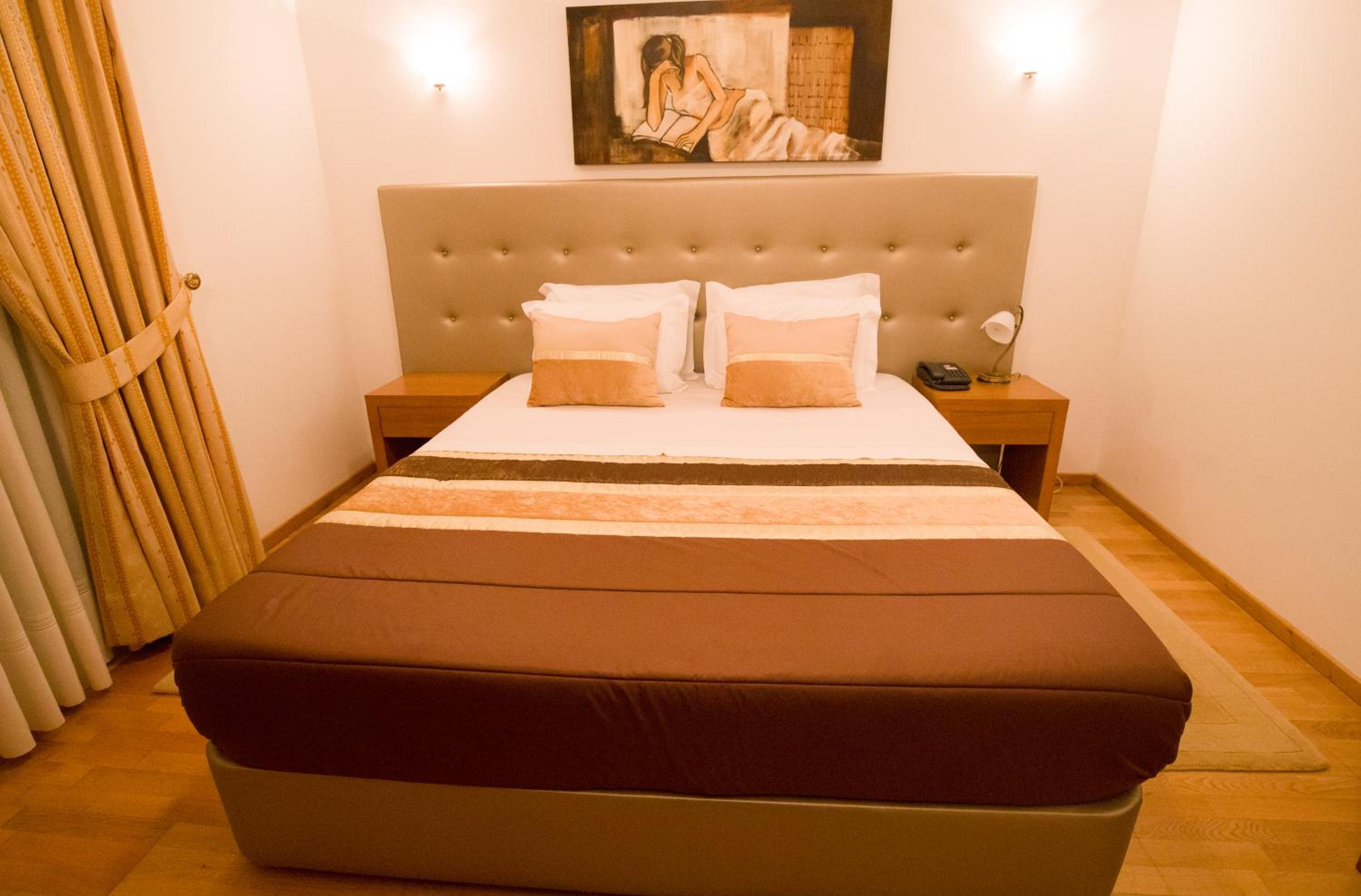 Double Room with Romantic Package