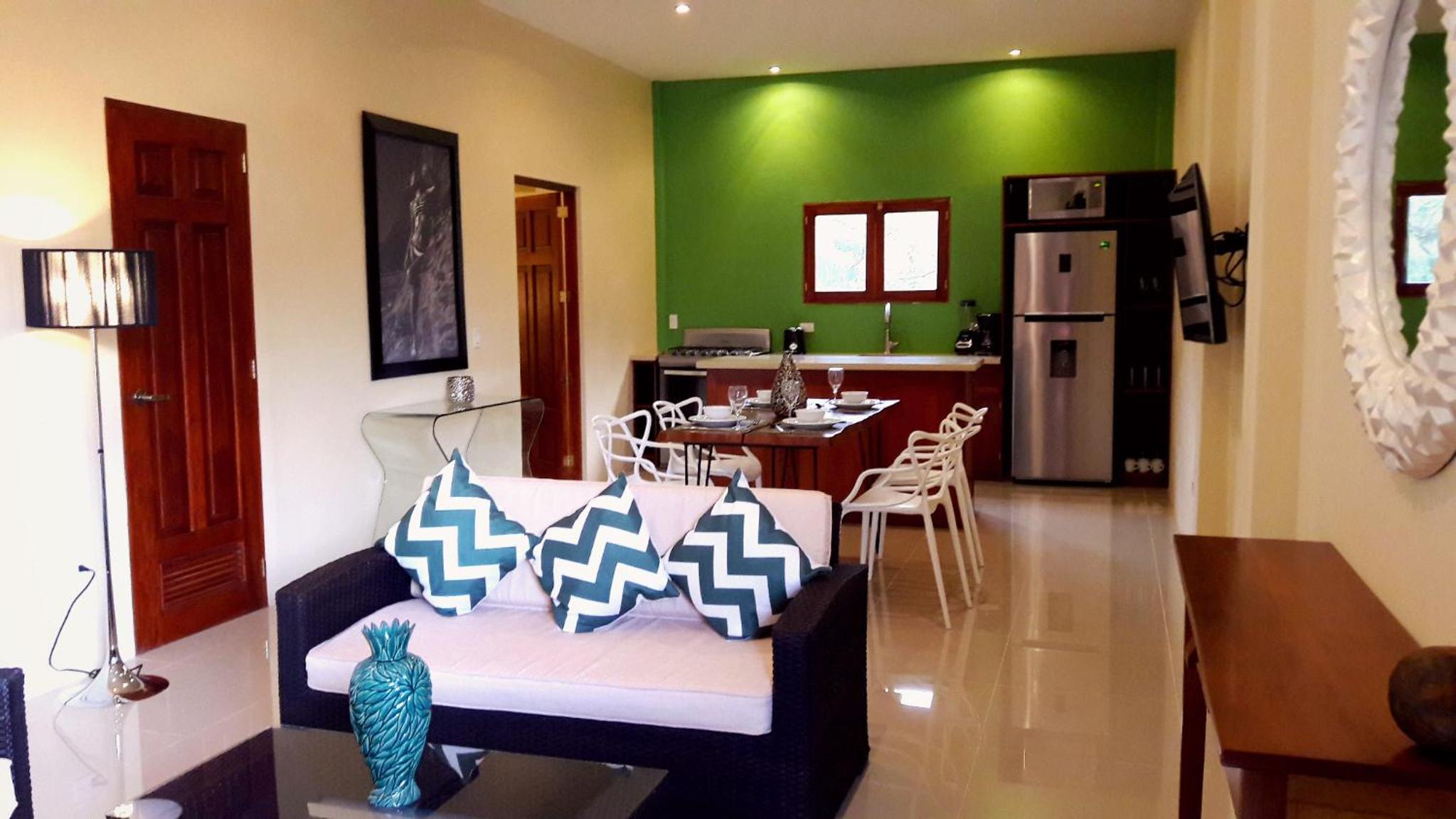 Apartment photo 2