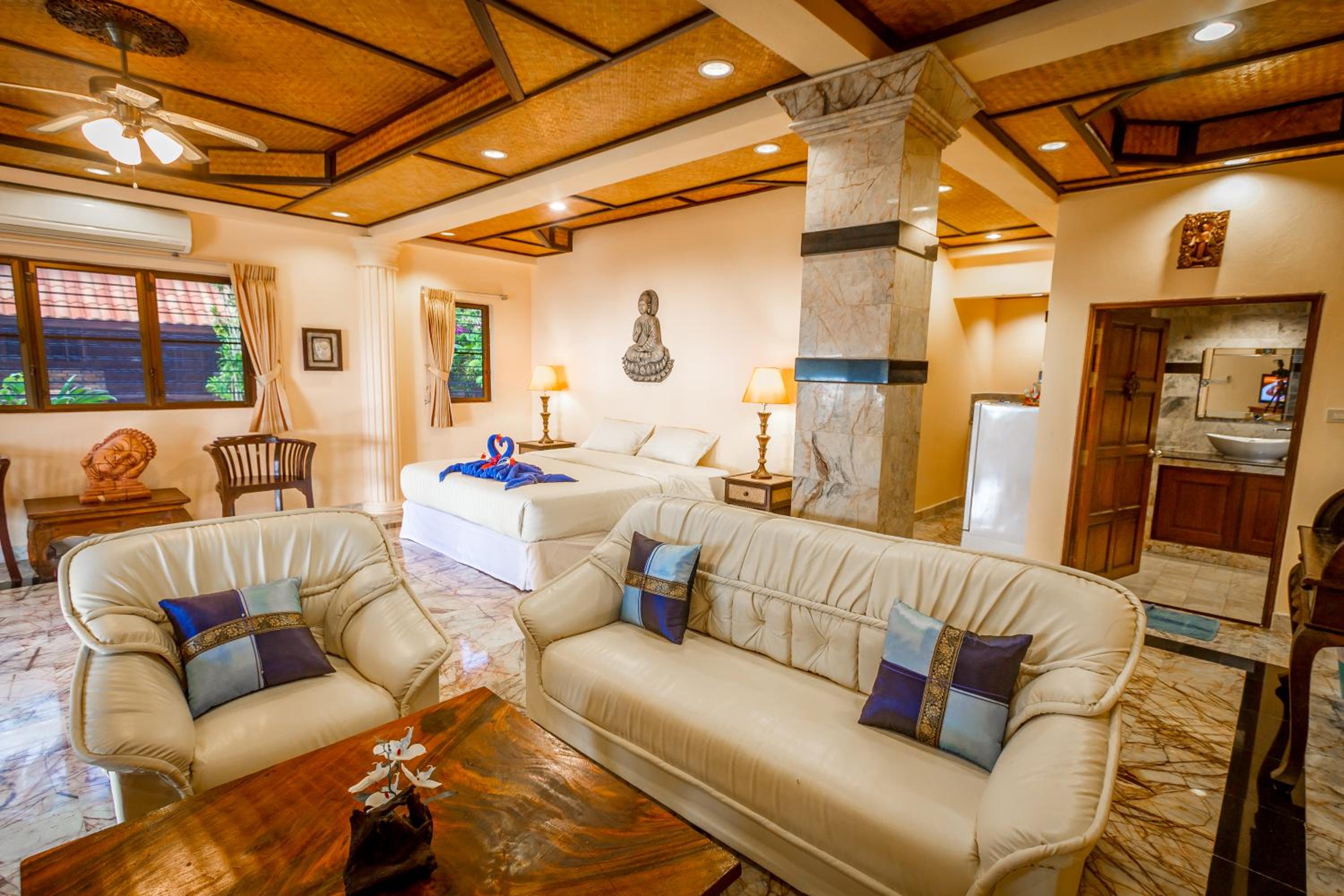 Family Suite - Beach Front photo 1