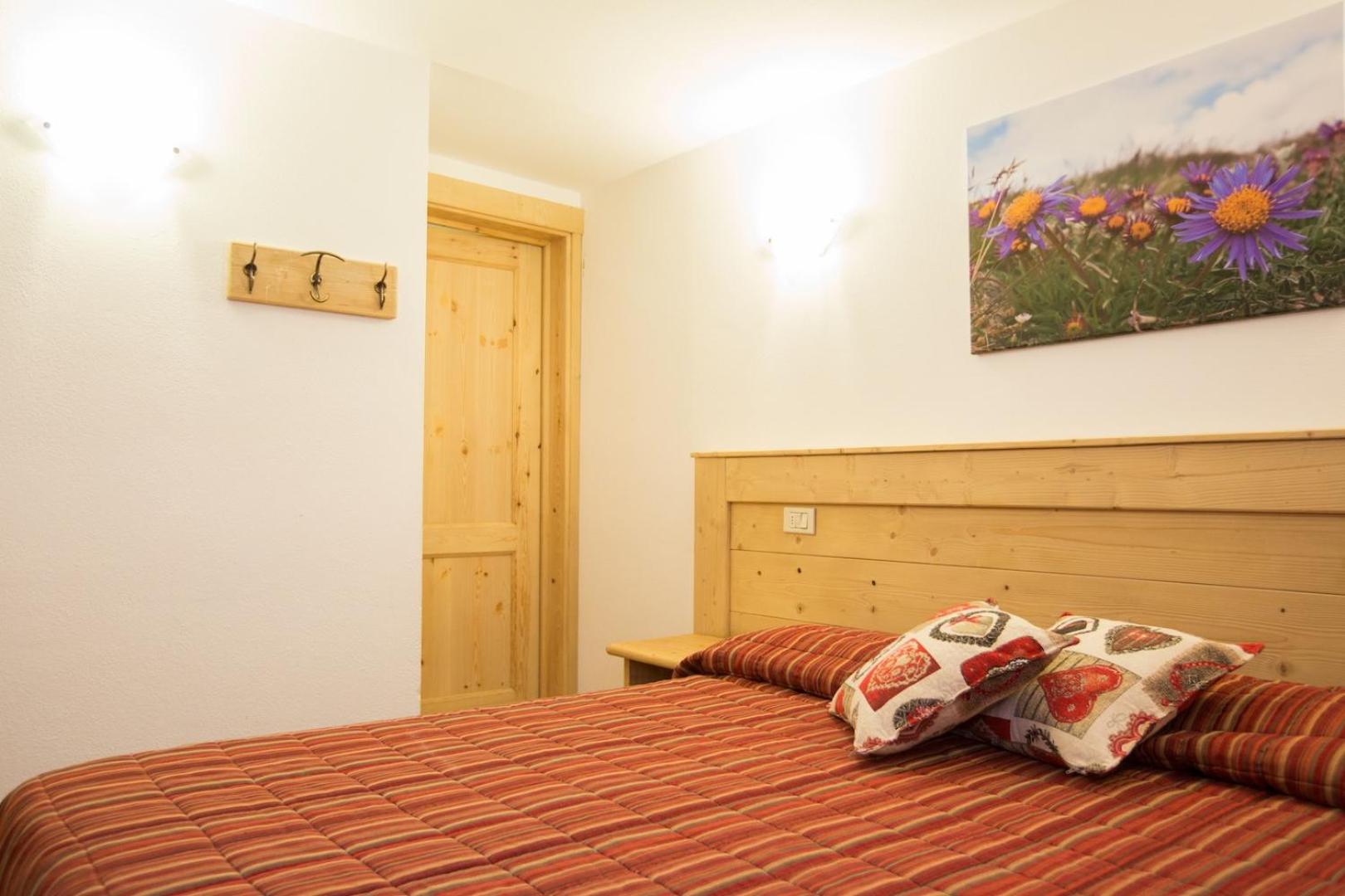 Classic Double or Twin Room - Photo 19
