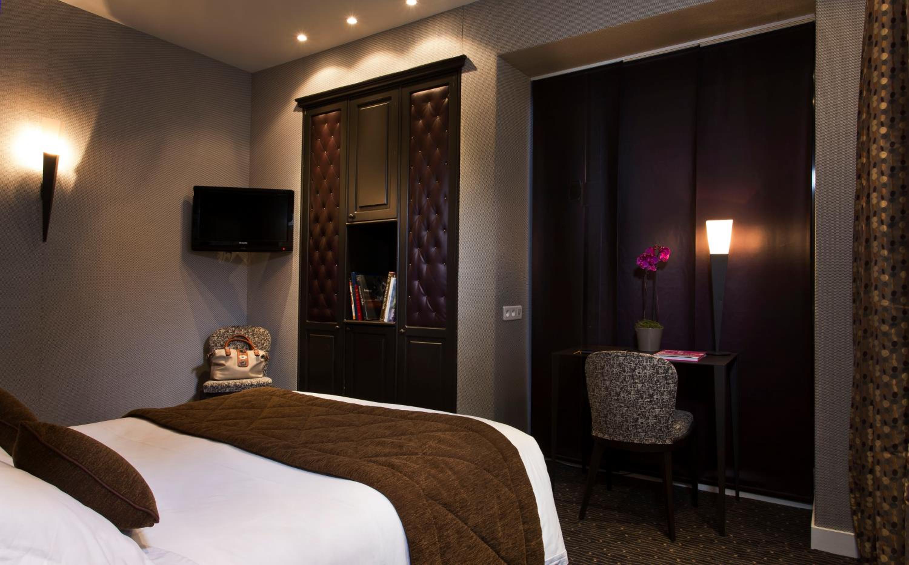 Club Double Room - Ground Floor  photo 2
