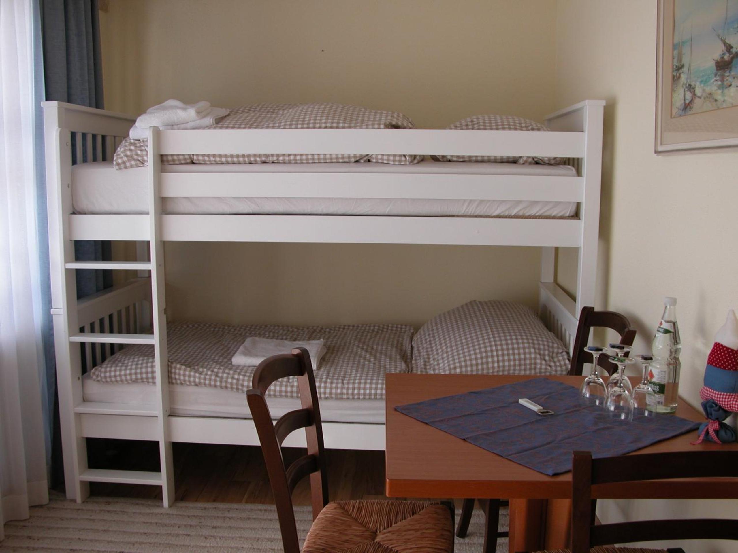 Comfort Family Room photo 1