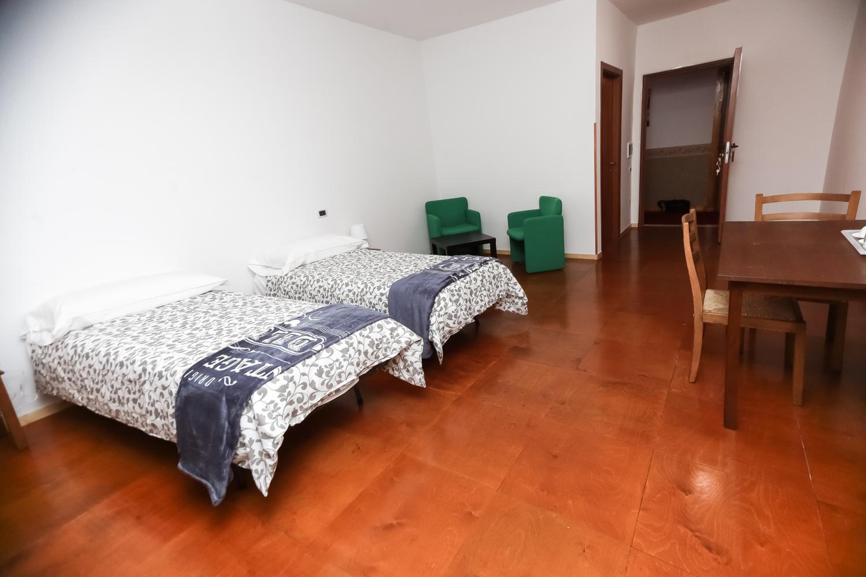 Comfort Triple Room - Photo 13