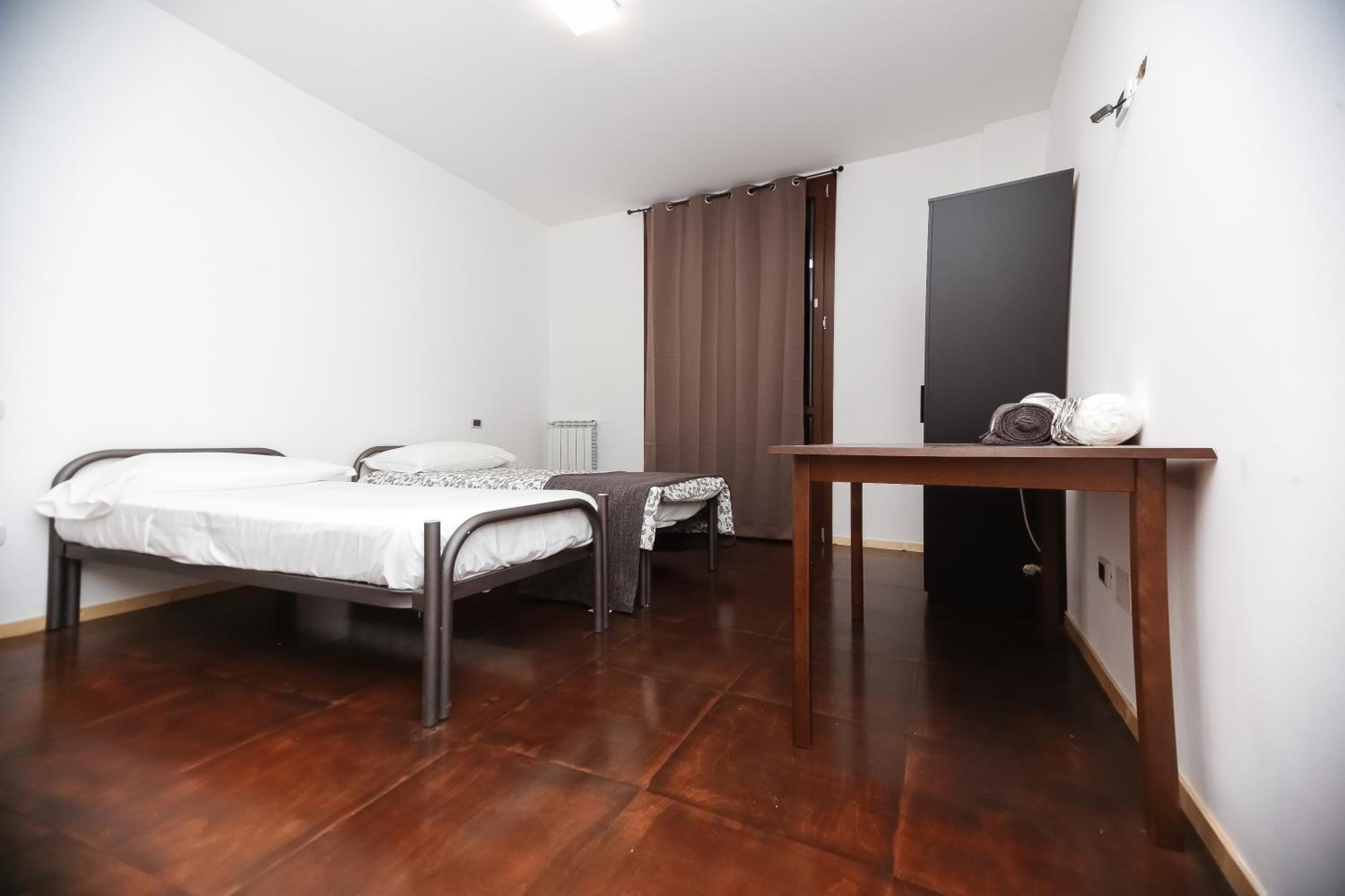 Comfort Triple Room - Photo 9