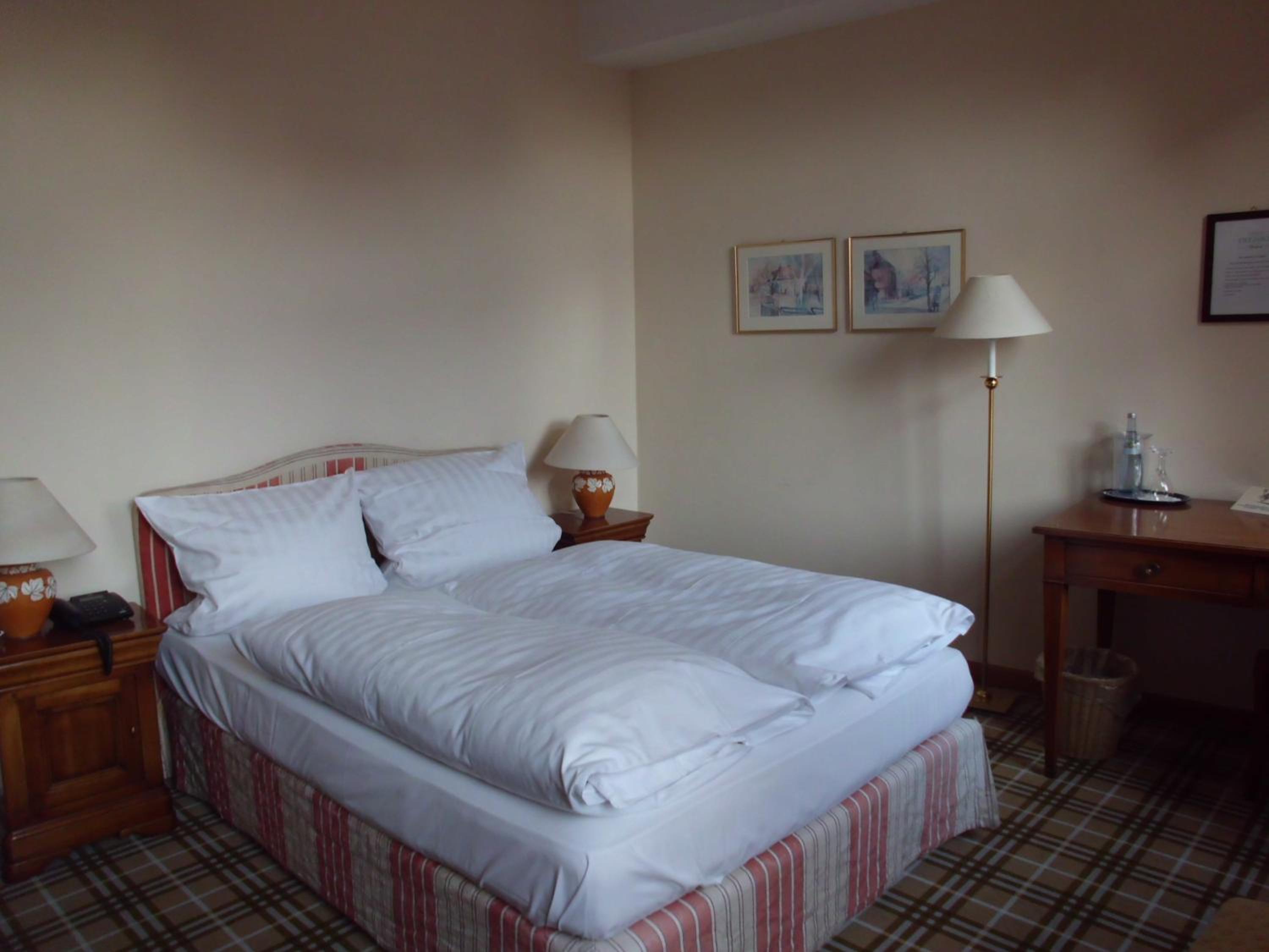 Double Room - Photo 7