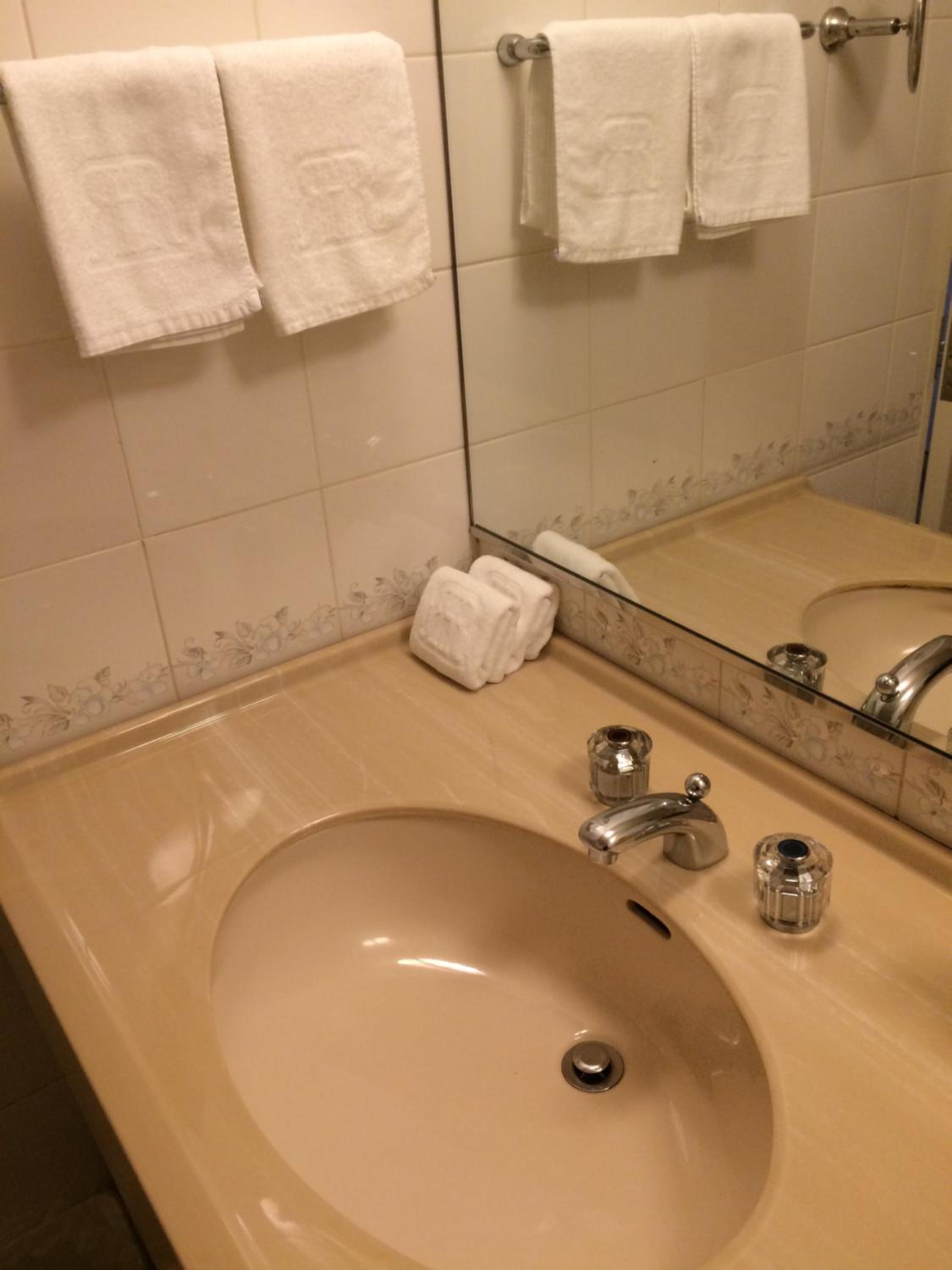 Superior Double Room - Non-Smoking - Photo 3