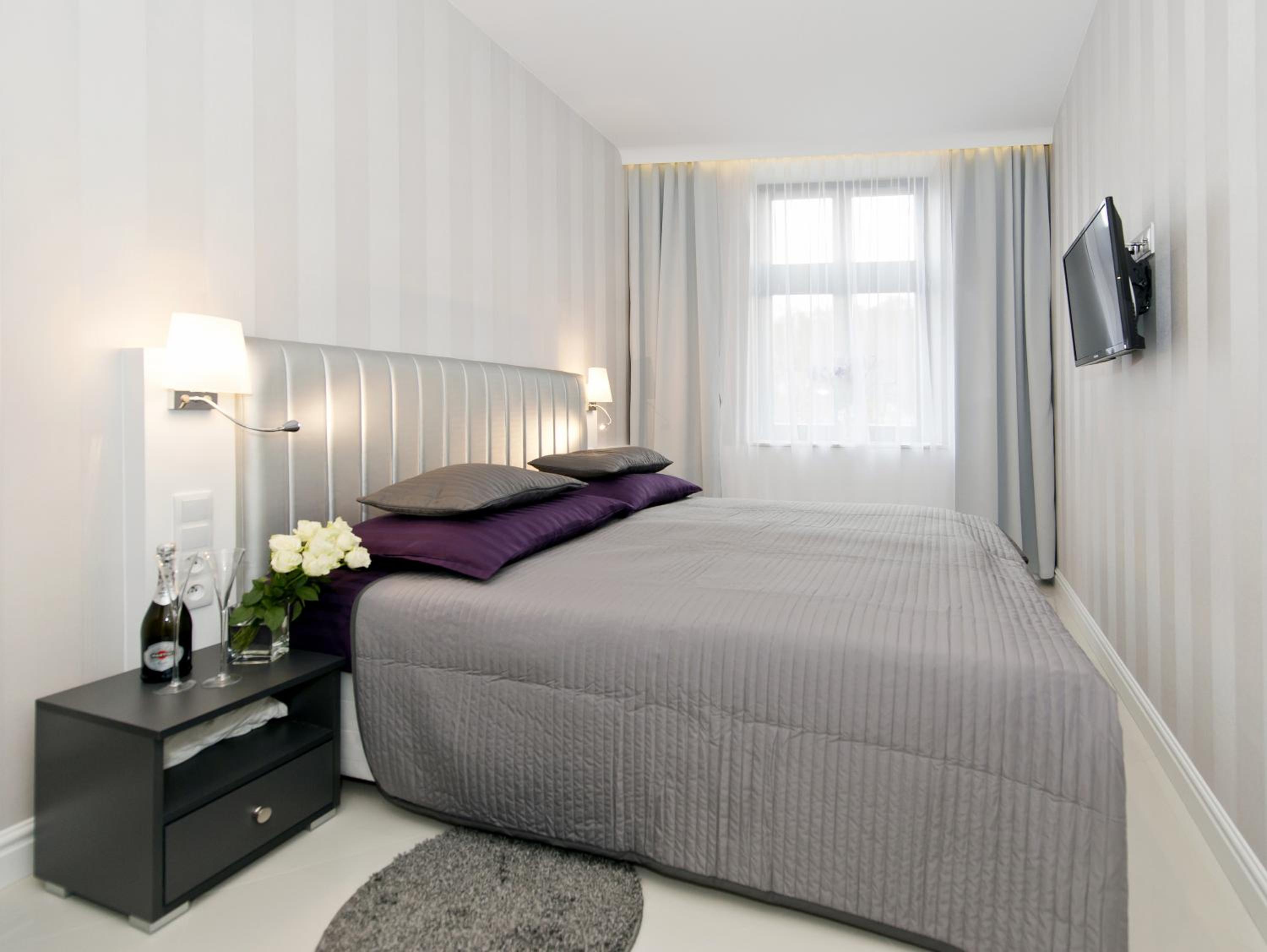 Standard Double or Twin Room - Photo 17
