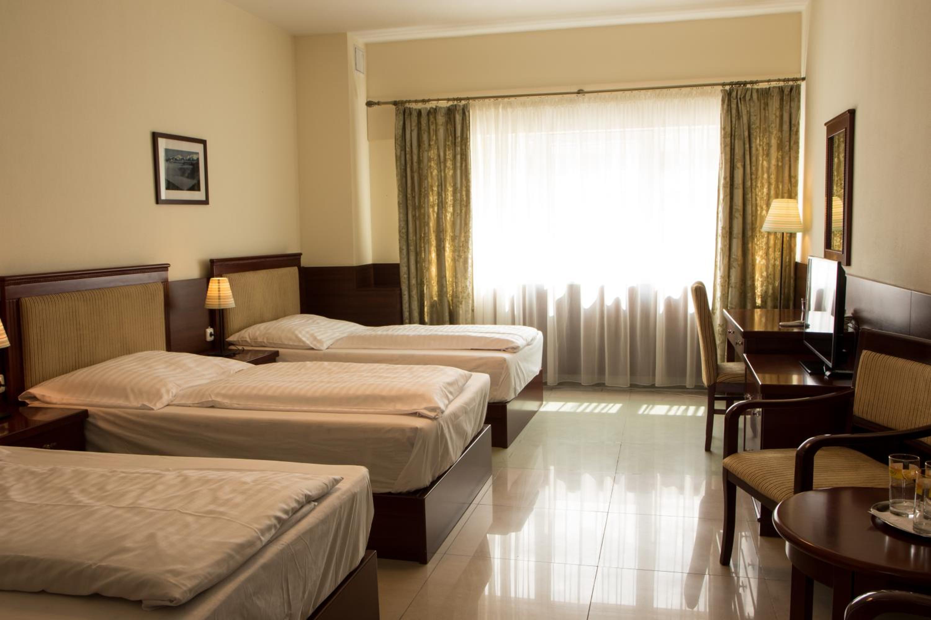 Triple Room photo 2