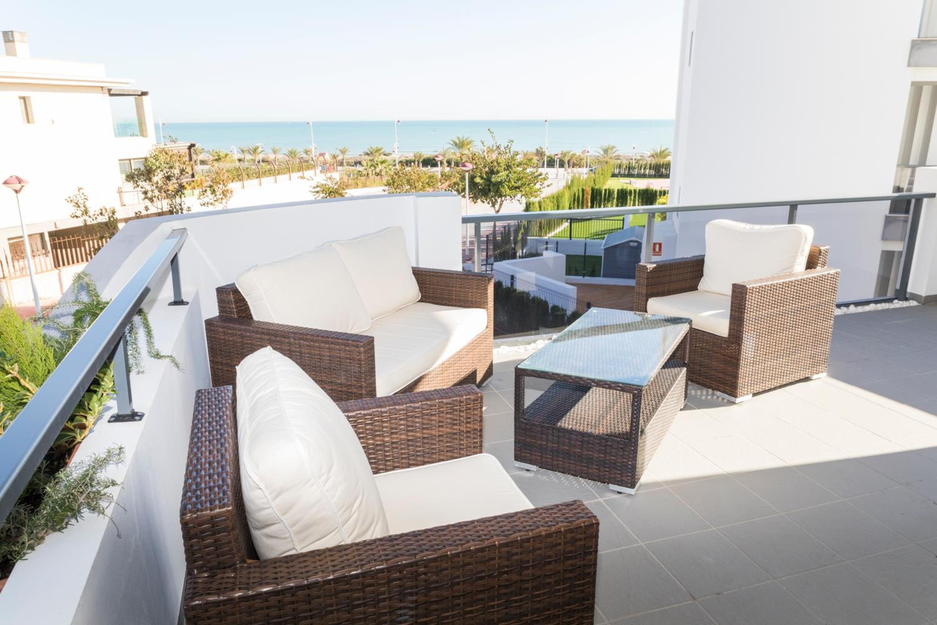 Apartment with Terrace photo 2