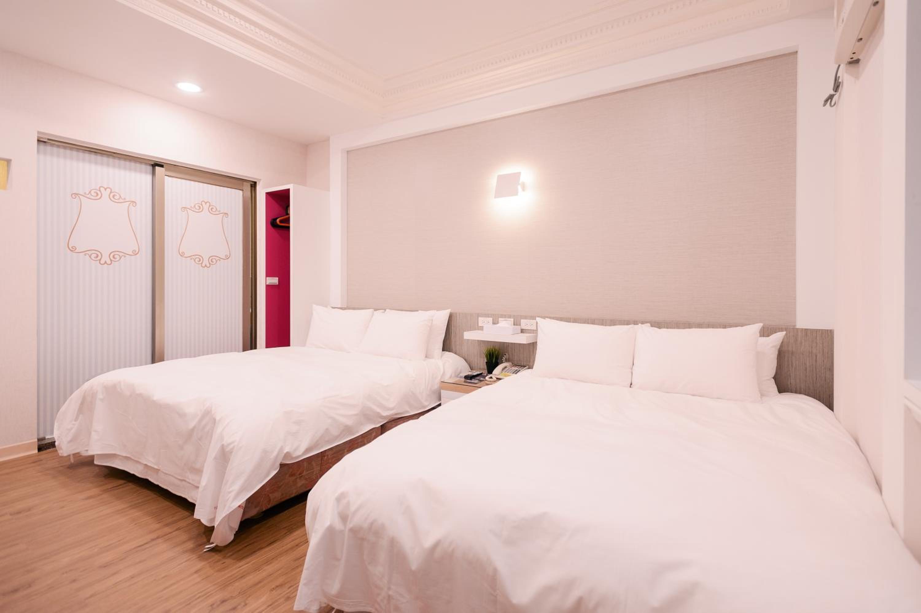 Standard Quadruple Room photo 3