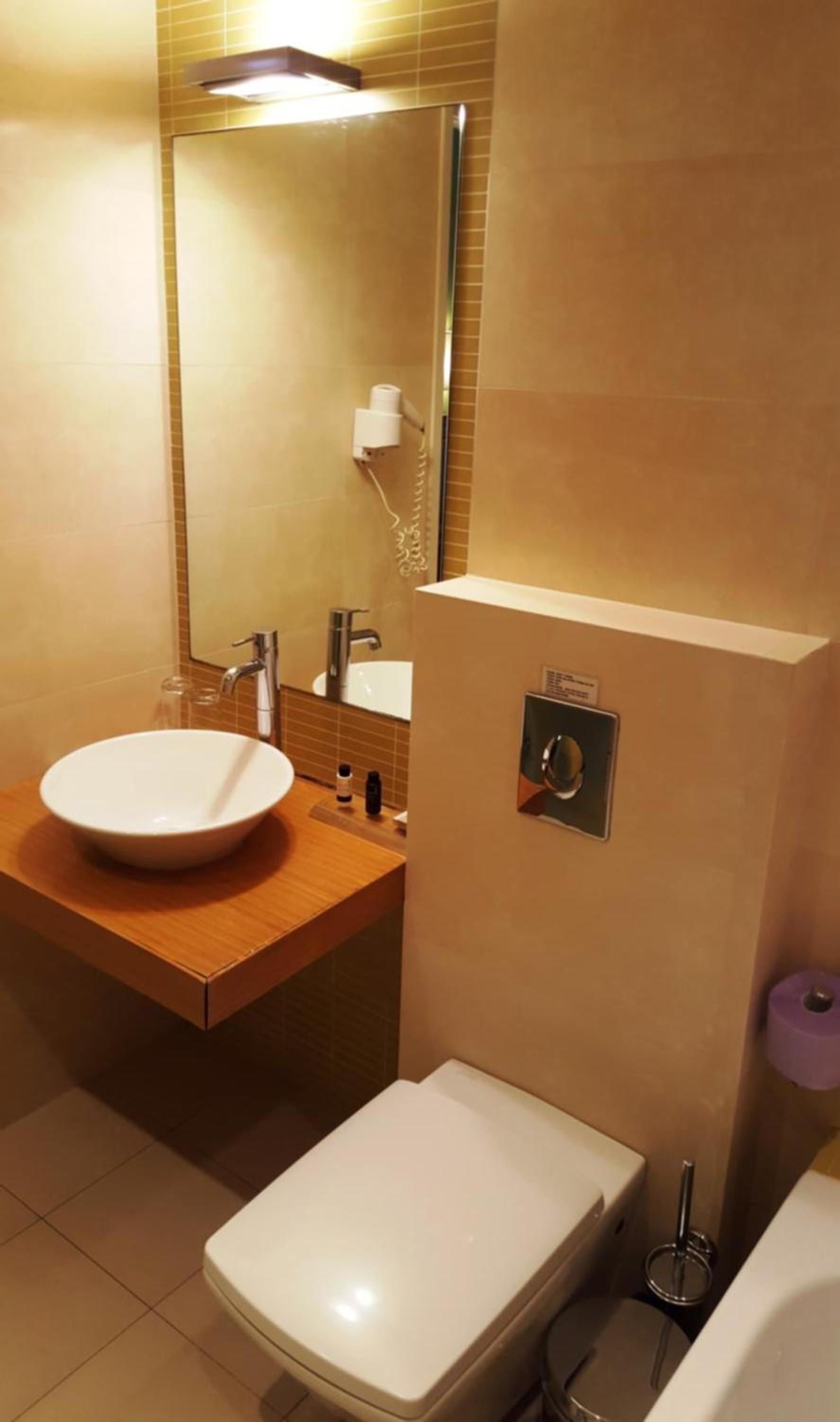Standard Quadruple Room - Photo 3