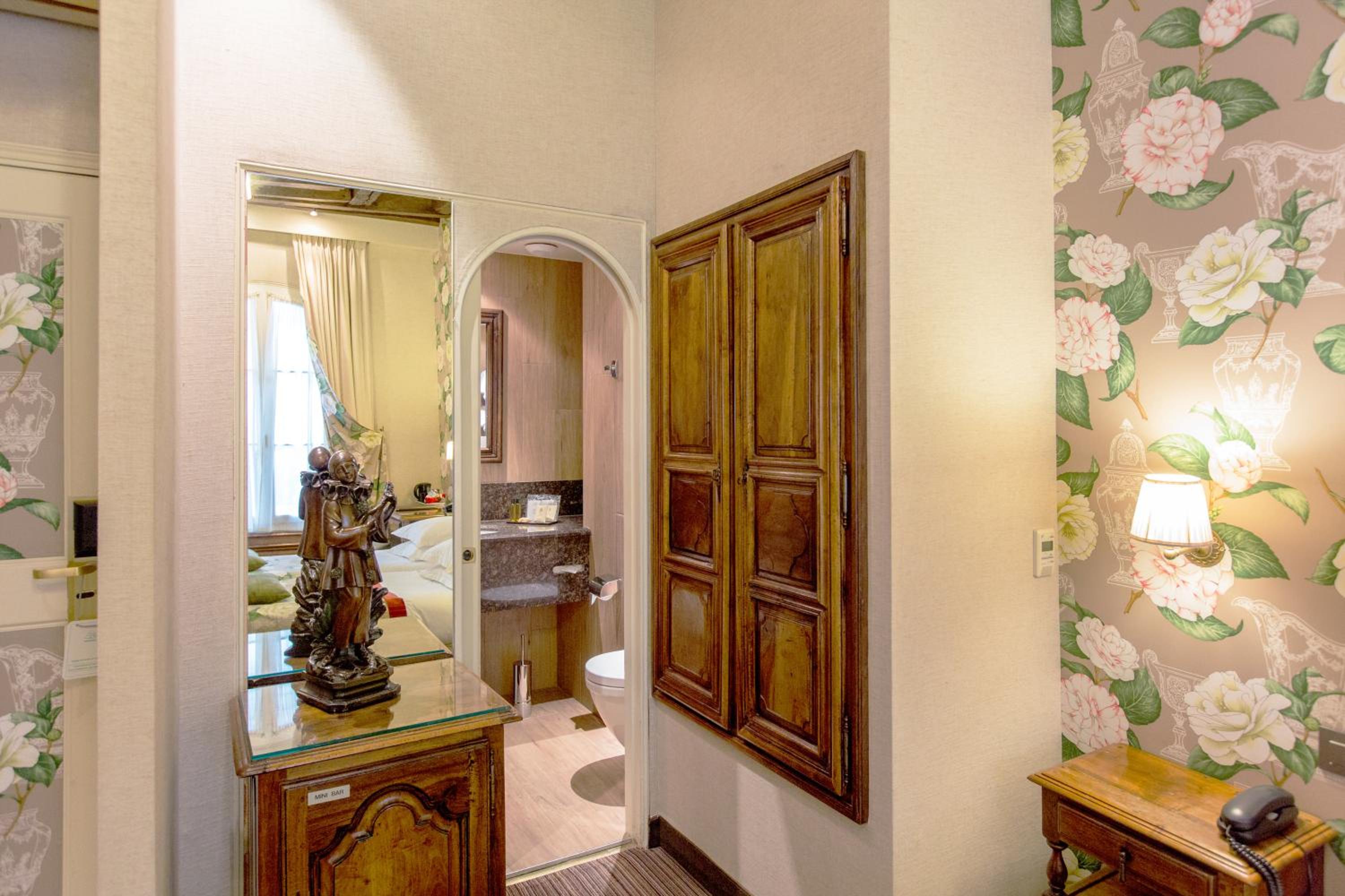 Standard Twin Room photo 3