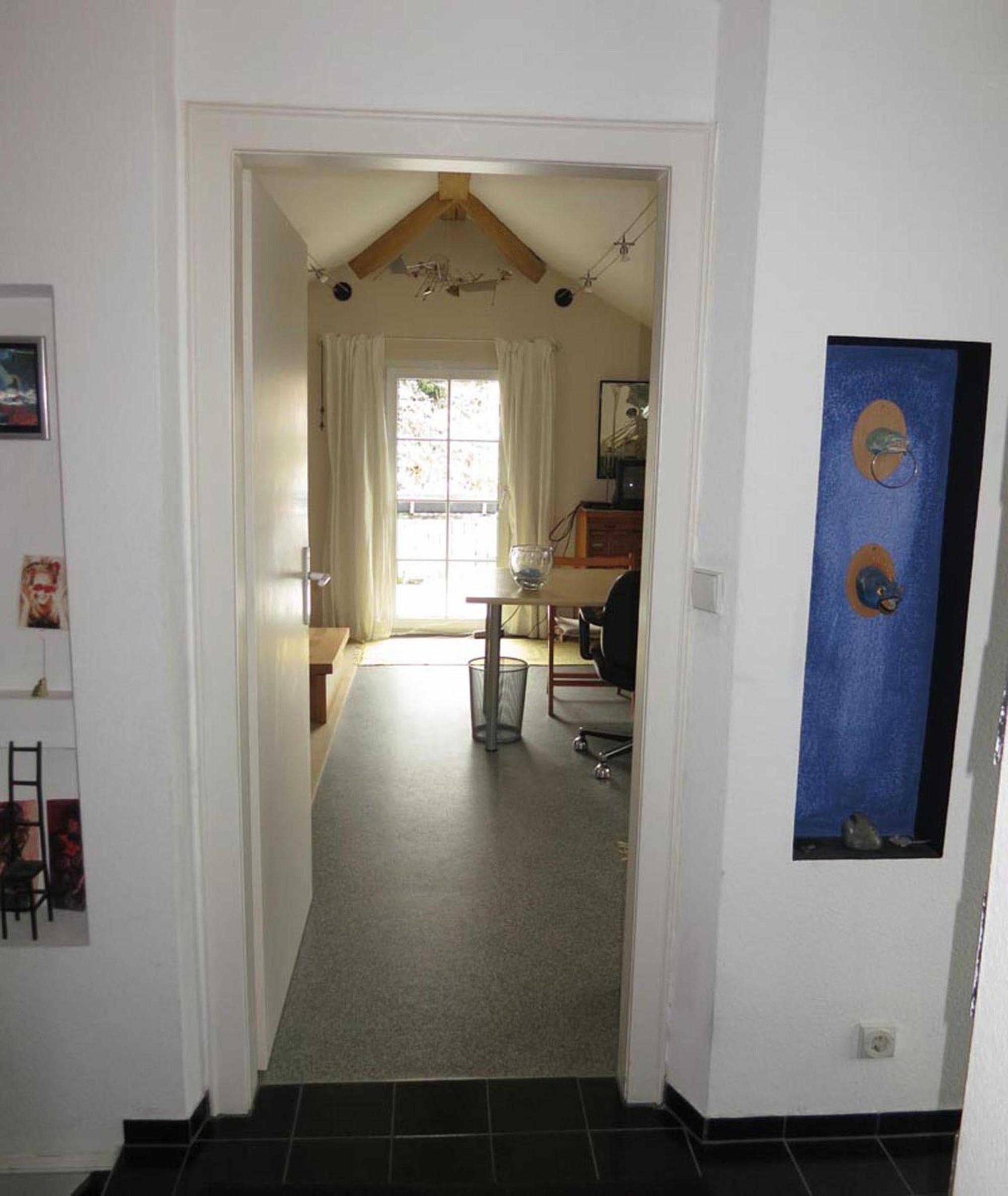 Apartment with Balcony photo 2