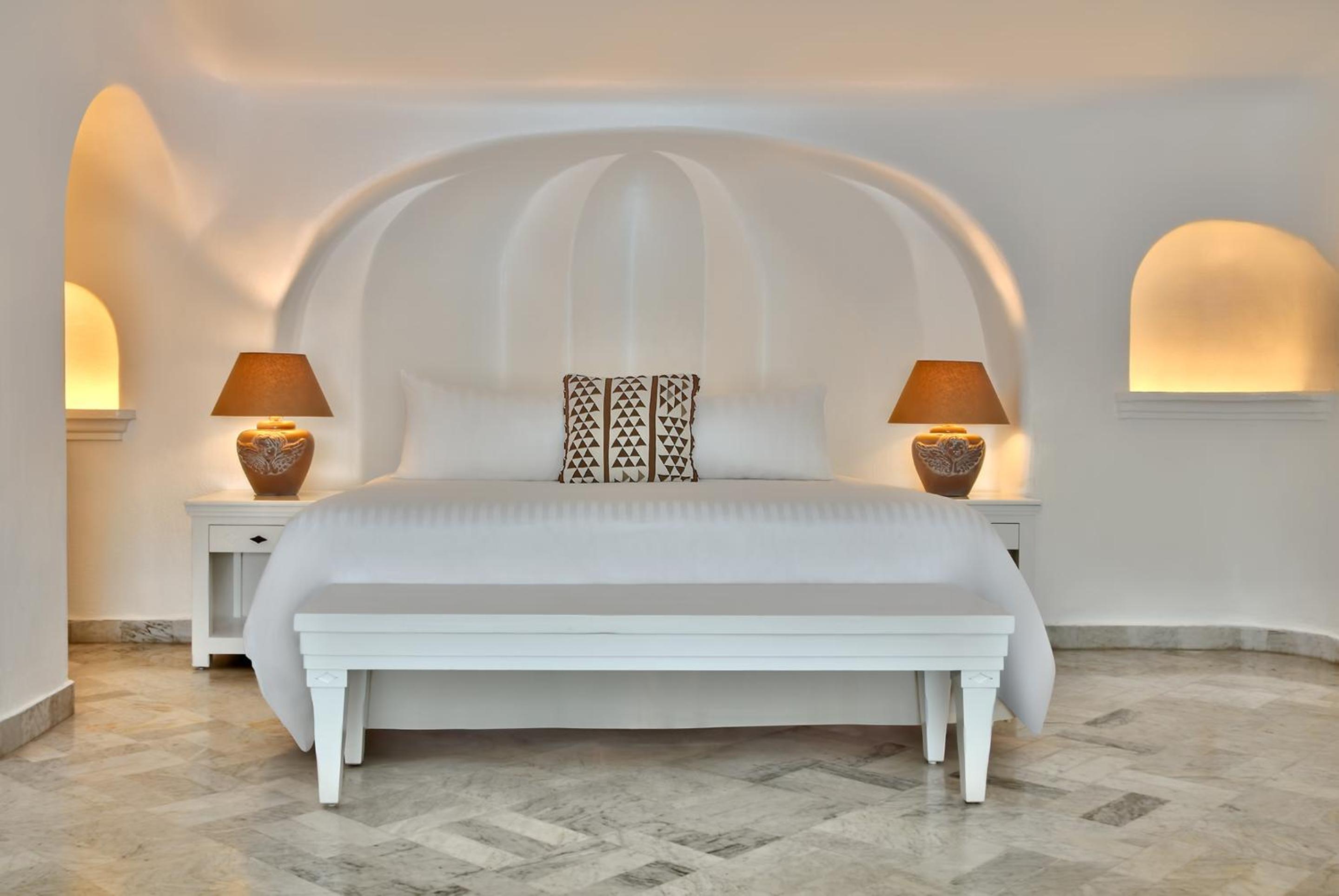 Fantasy Suite - Photo 2