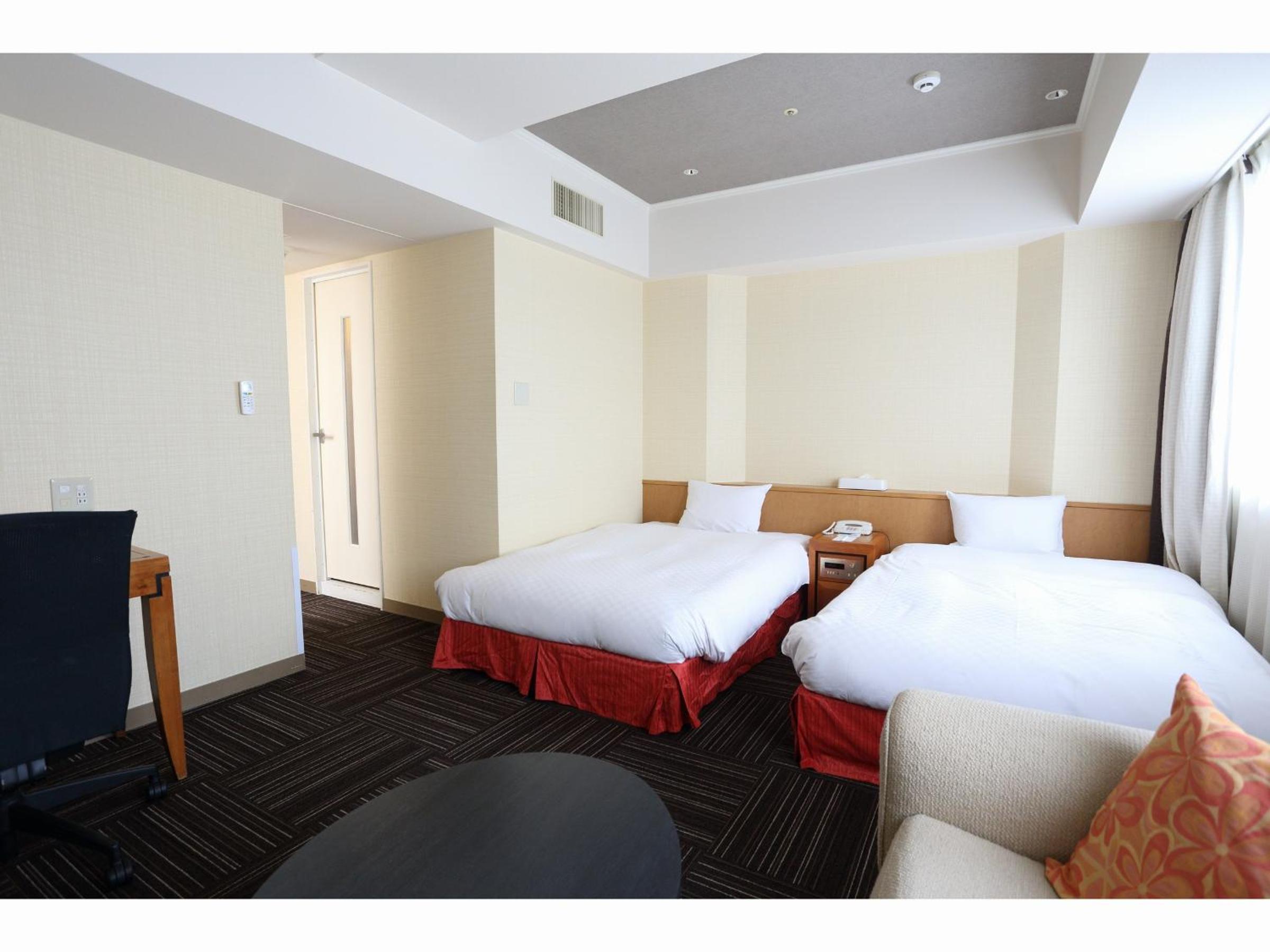 Deluxe Twin Room - Photo 4