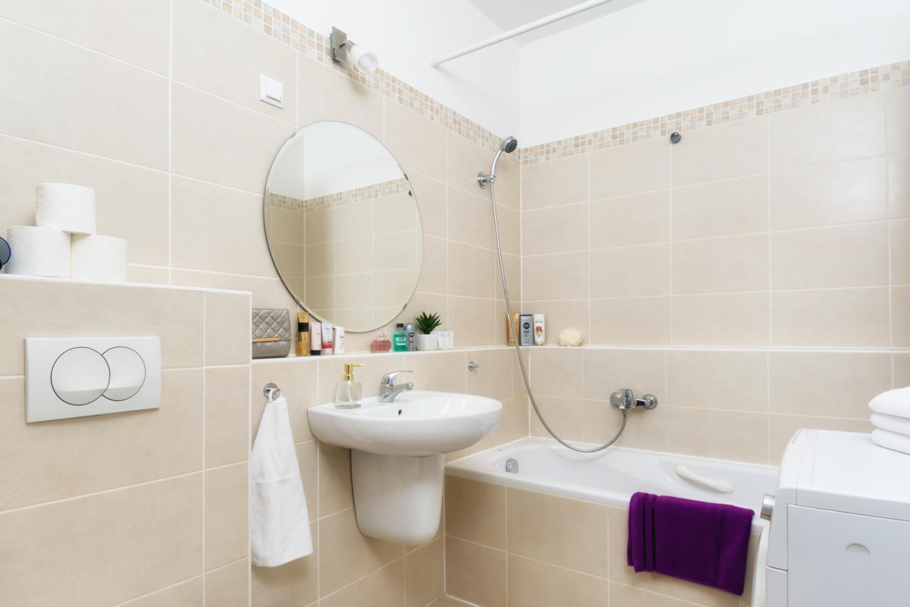 Studio Deluxe (3 Adults) - Photo 7