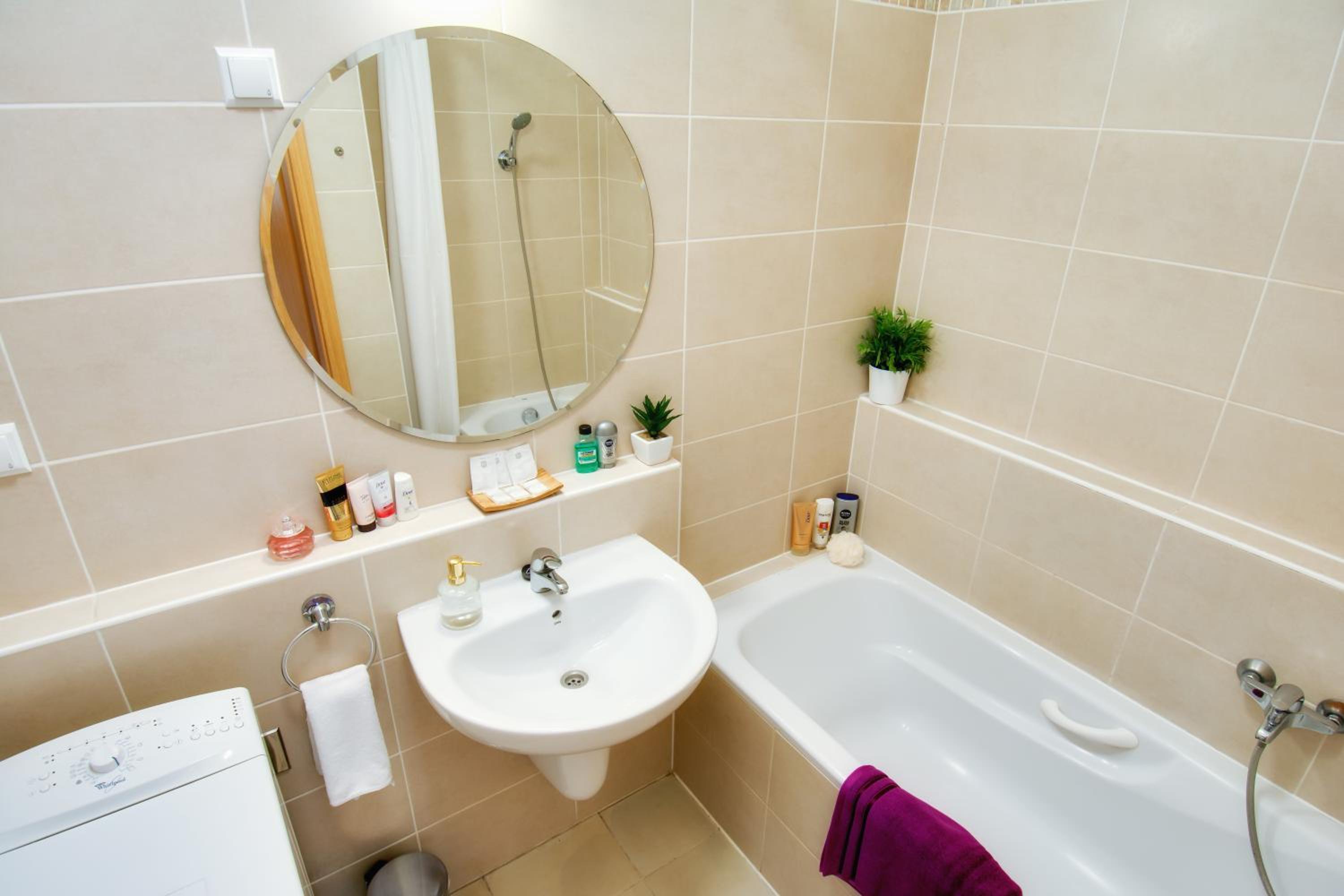 1-Bedroom Deluxe Apartment (4 Adults) - Photo 7