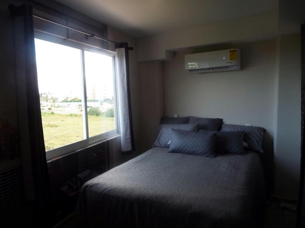 Studio Apartment photo 1