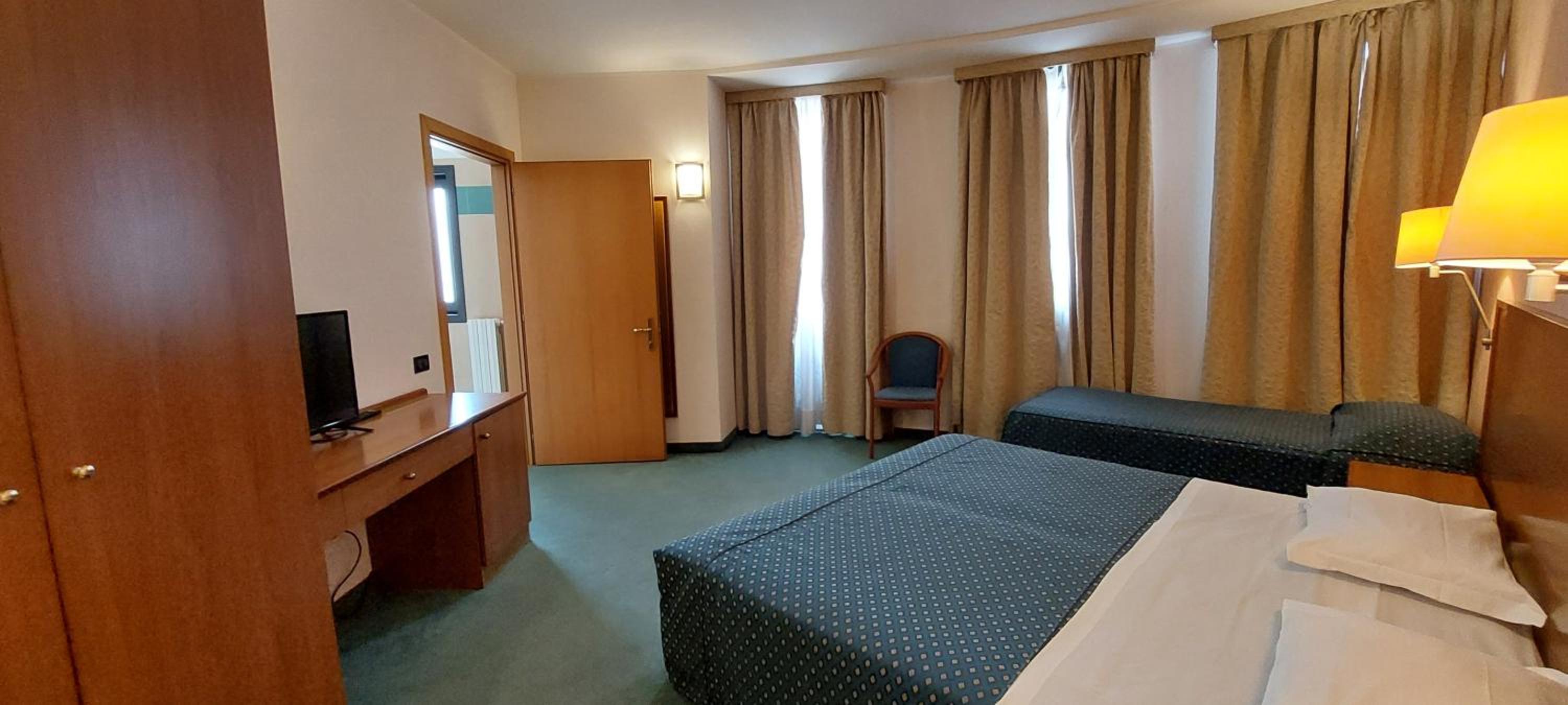 Triple Room - Disability Access