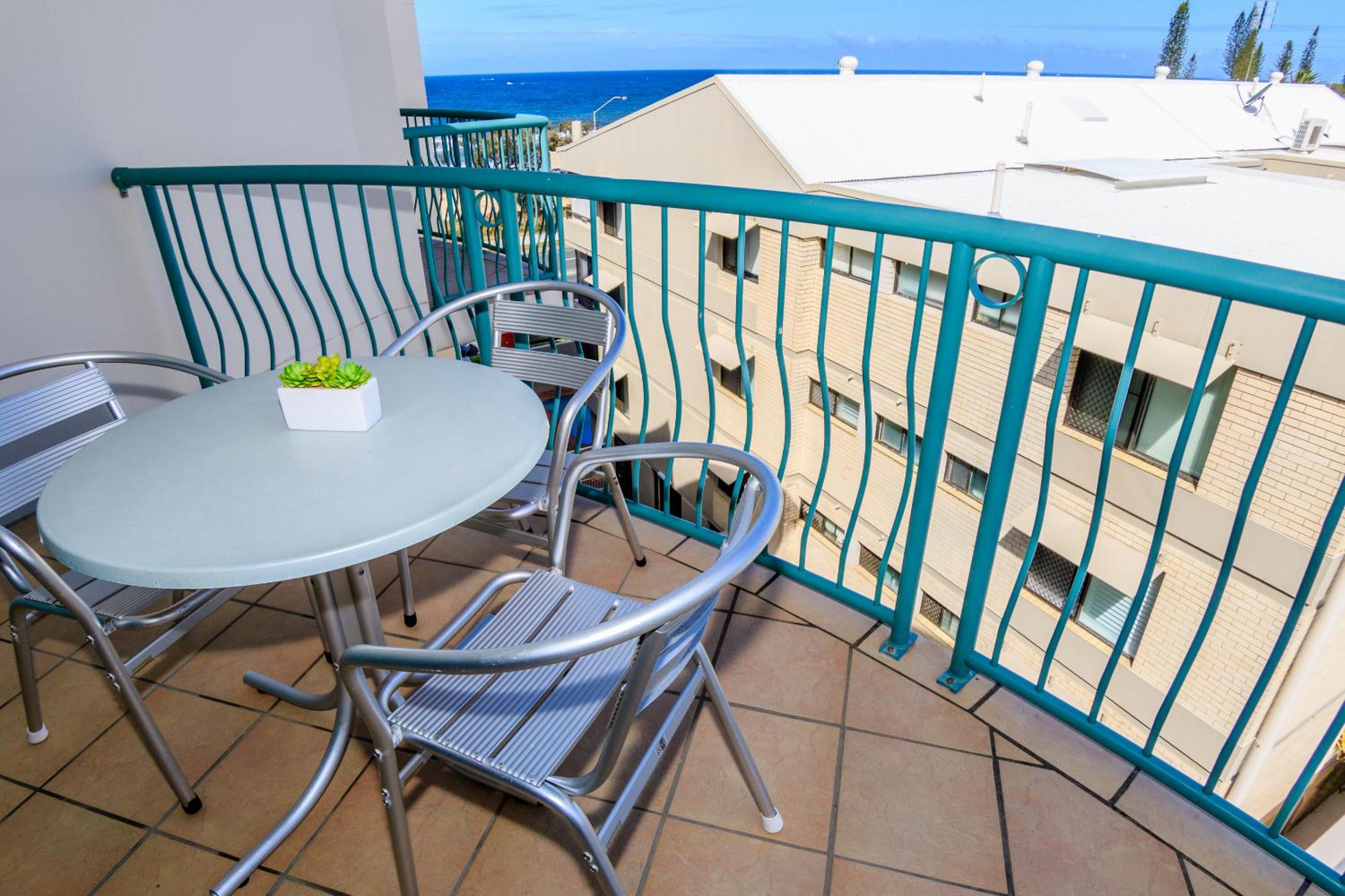 One Bedroom Ocean View Roof Top Apartment photo 3