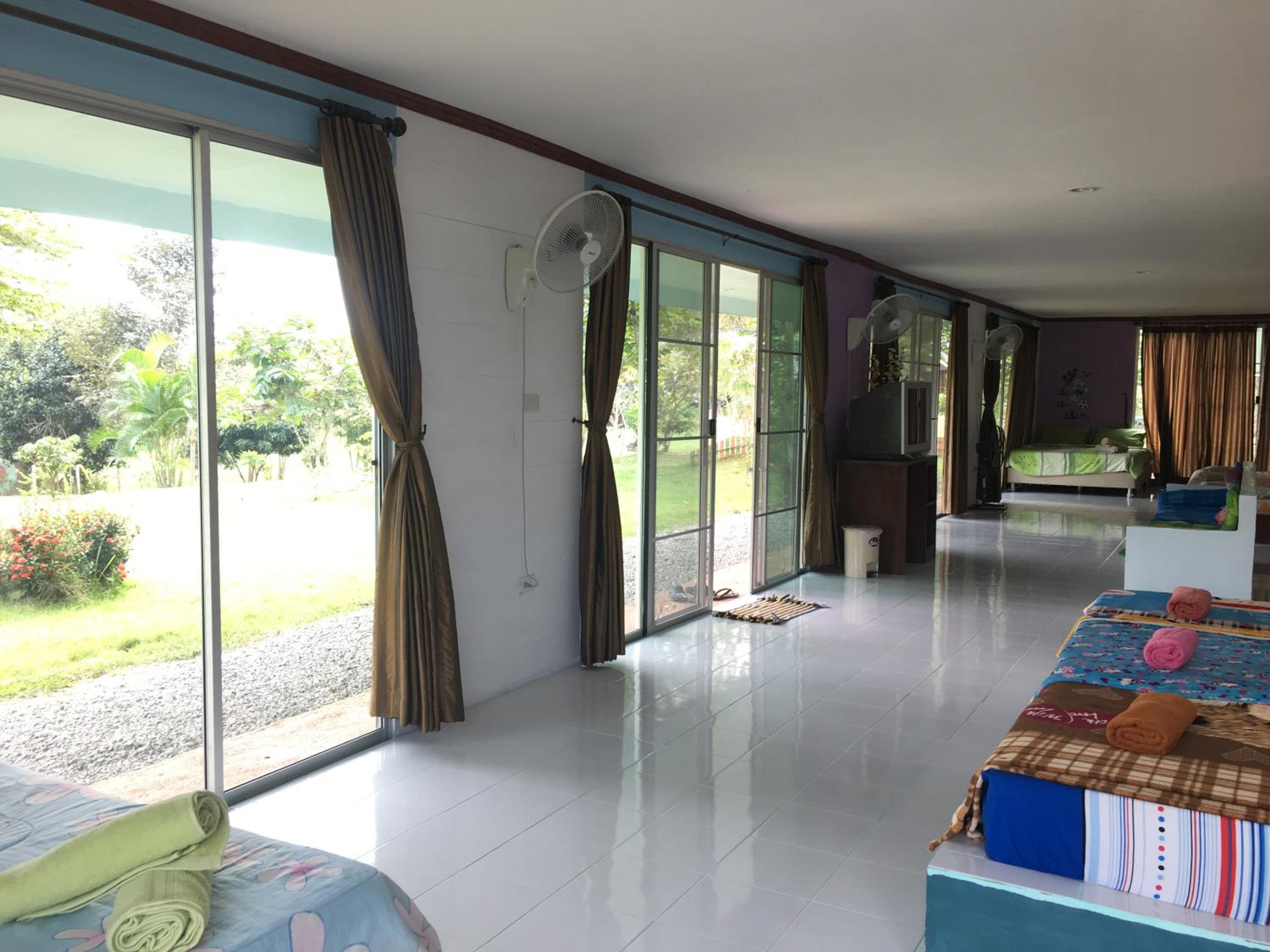 Standard Bungalow with Fan - Photo 14