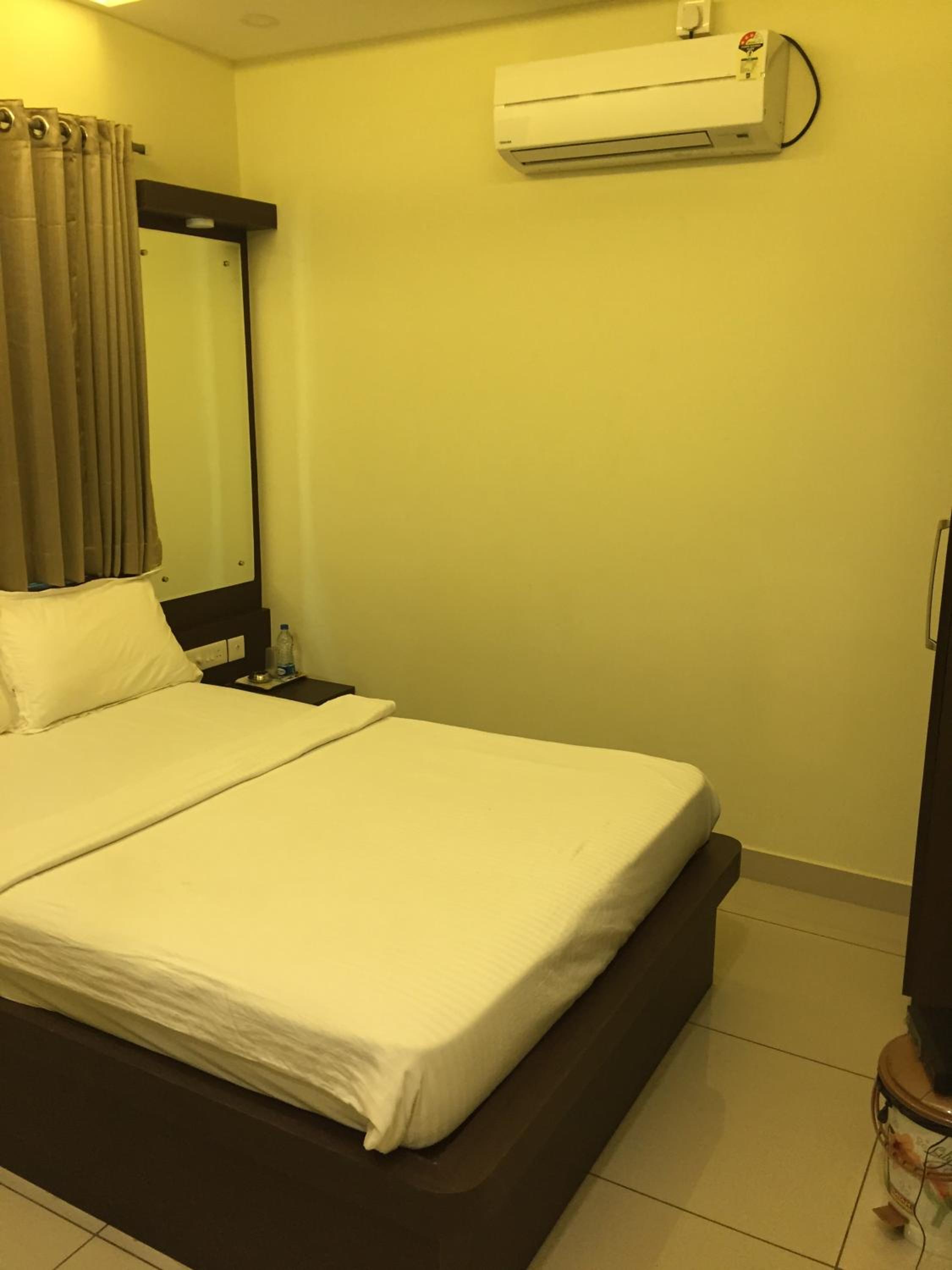 Deluxe Single Room photo 2