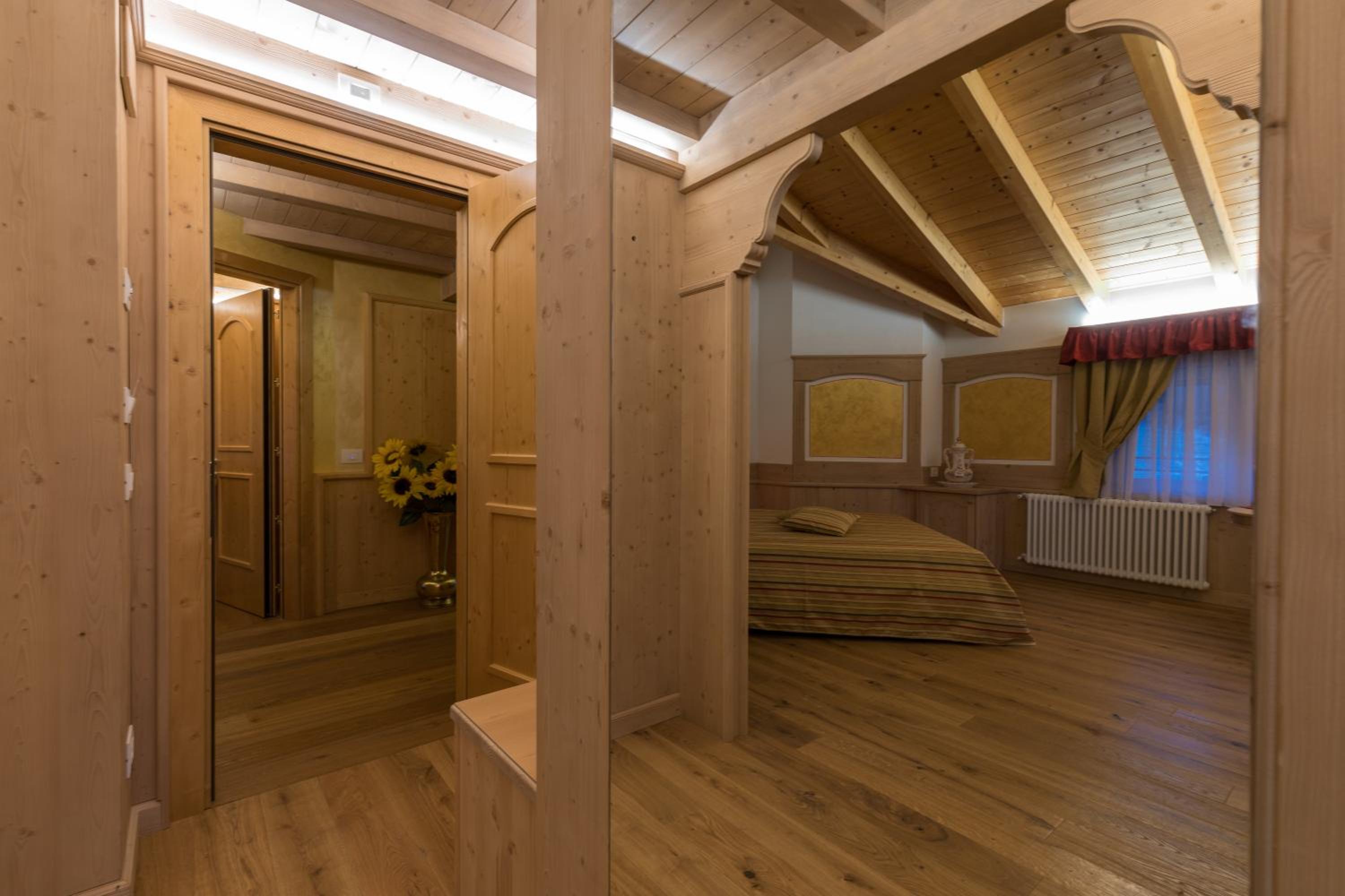 Double or Twin Room with Terrace photo 2