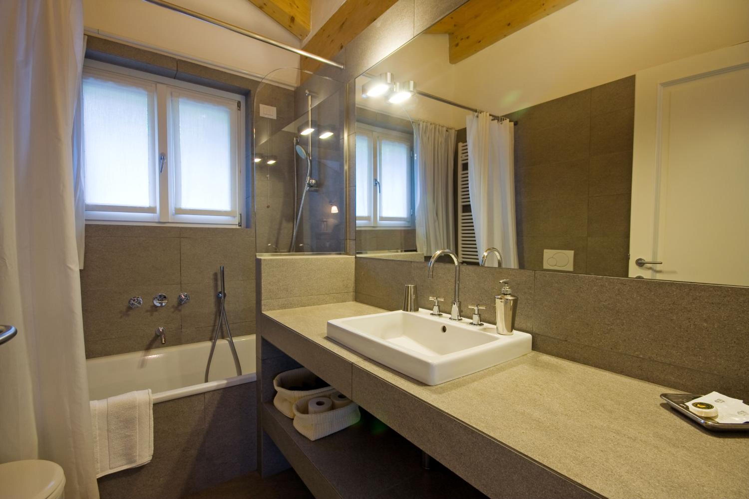 One-Bedroom House photo 3