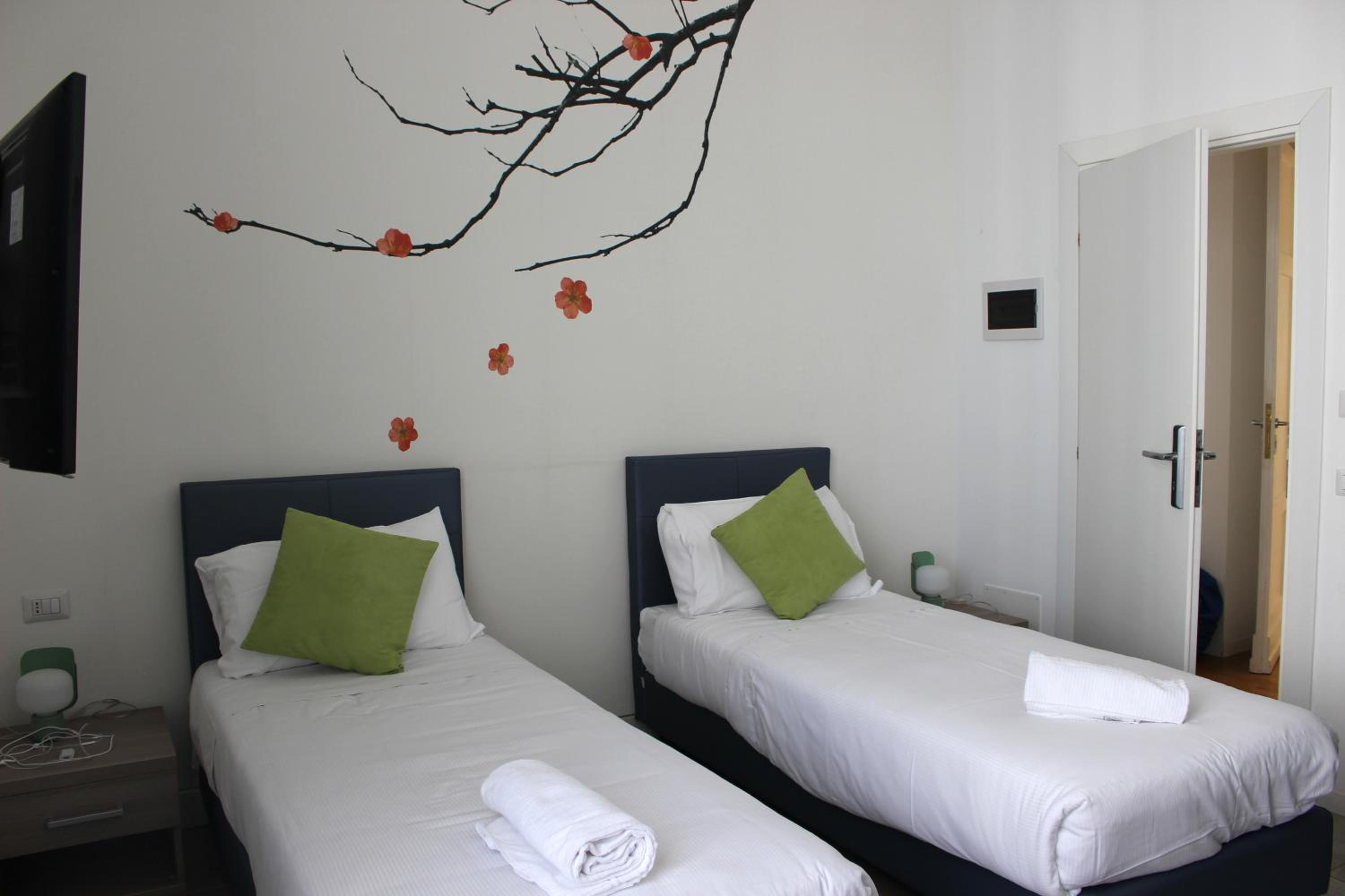 Classic Double or Twin Room photo 2