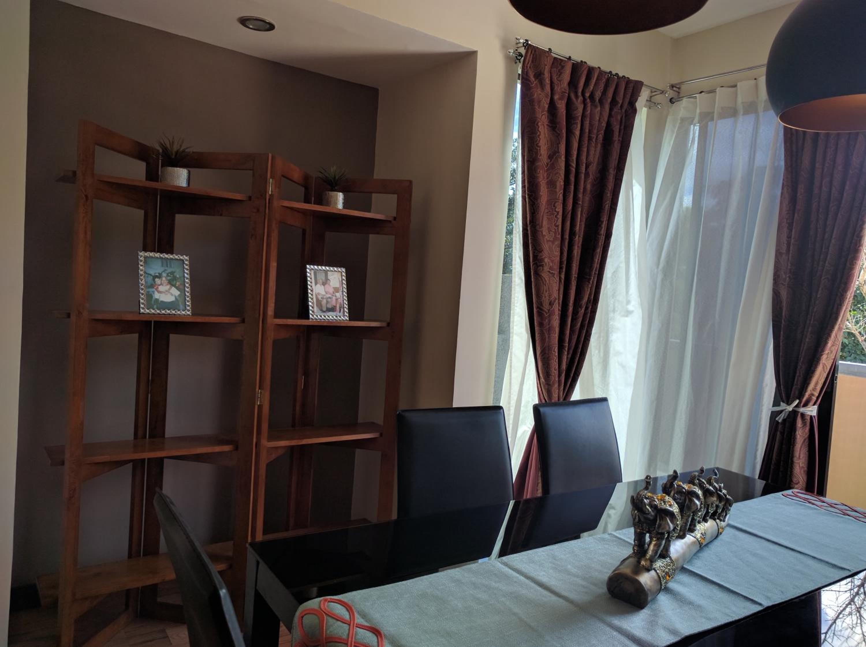 Apartment with Balcony - Photo 7
