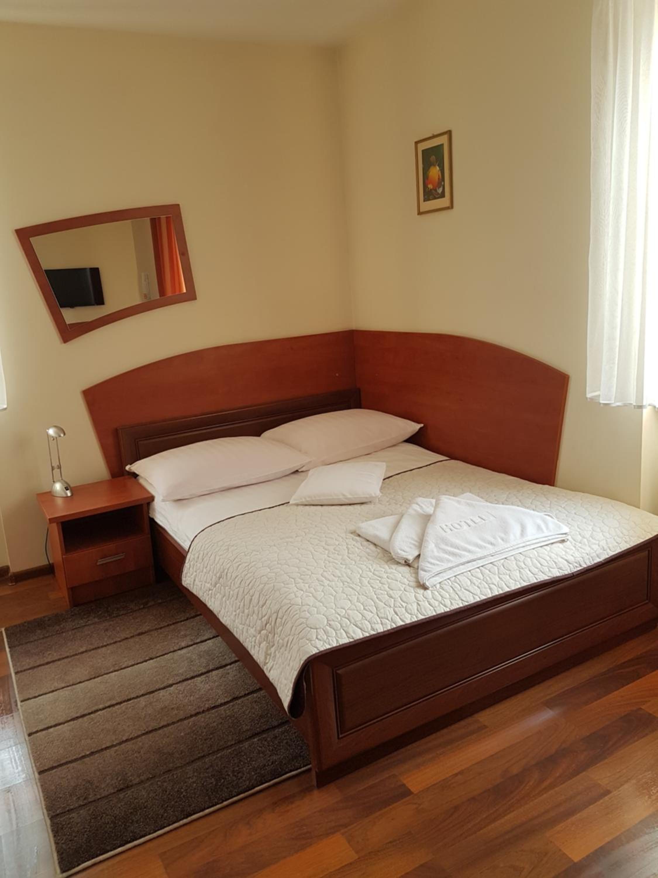 Single Room photo 3