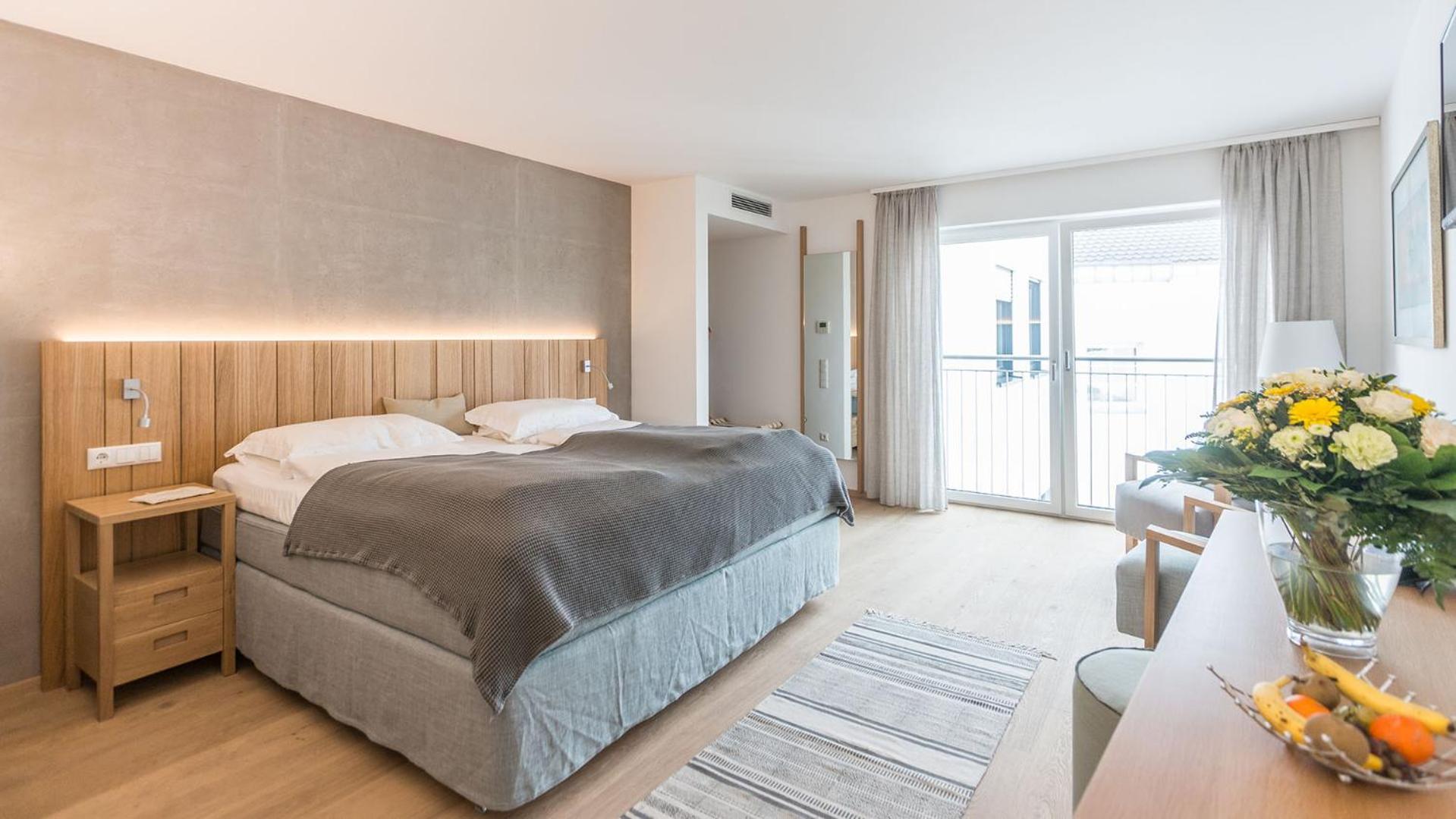 Superior King Room - Photo 1
