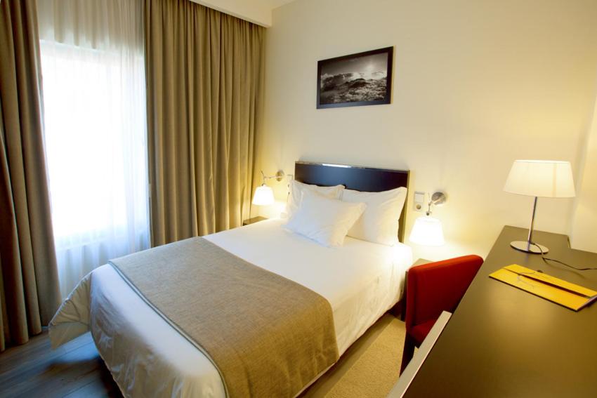 Single Room - Photo 1