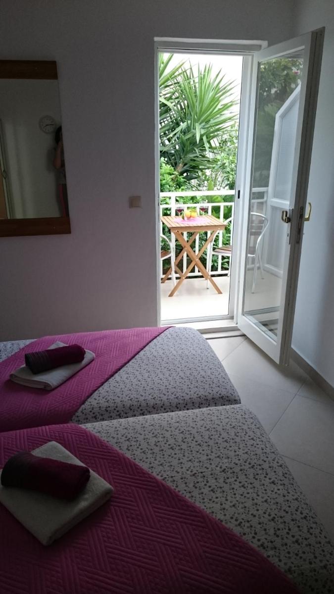 Studio Apartment with Sea View photo 2