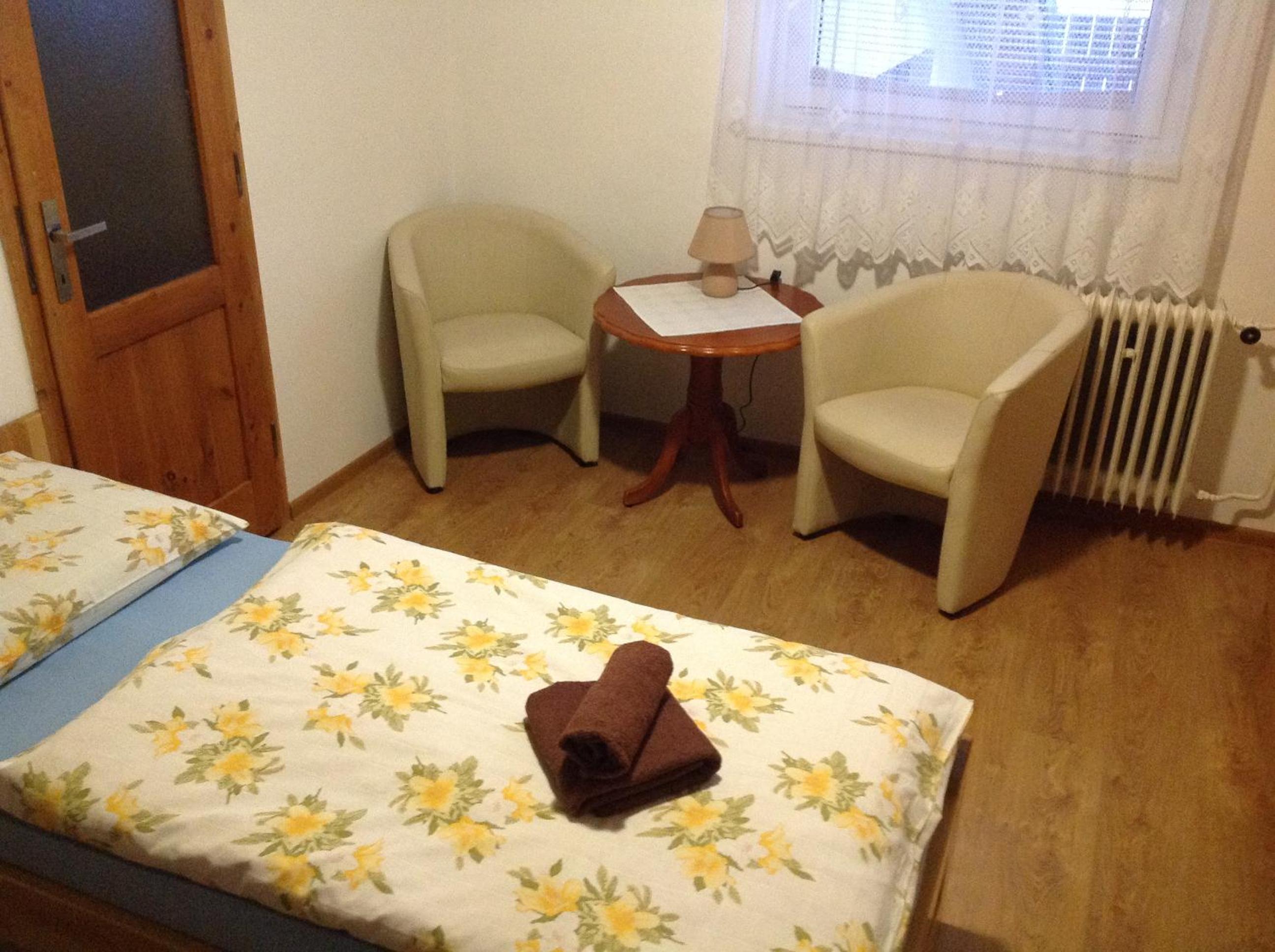 Double Room with Private Bathroom photo 3