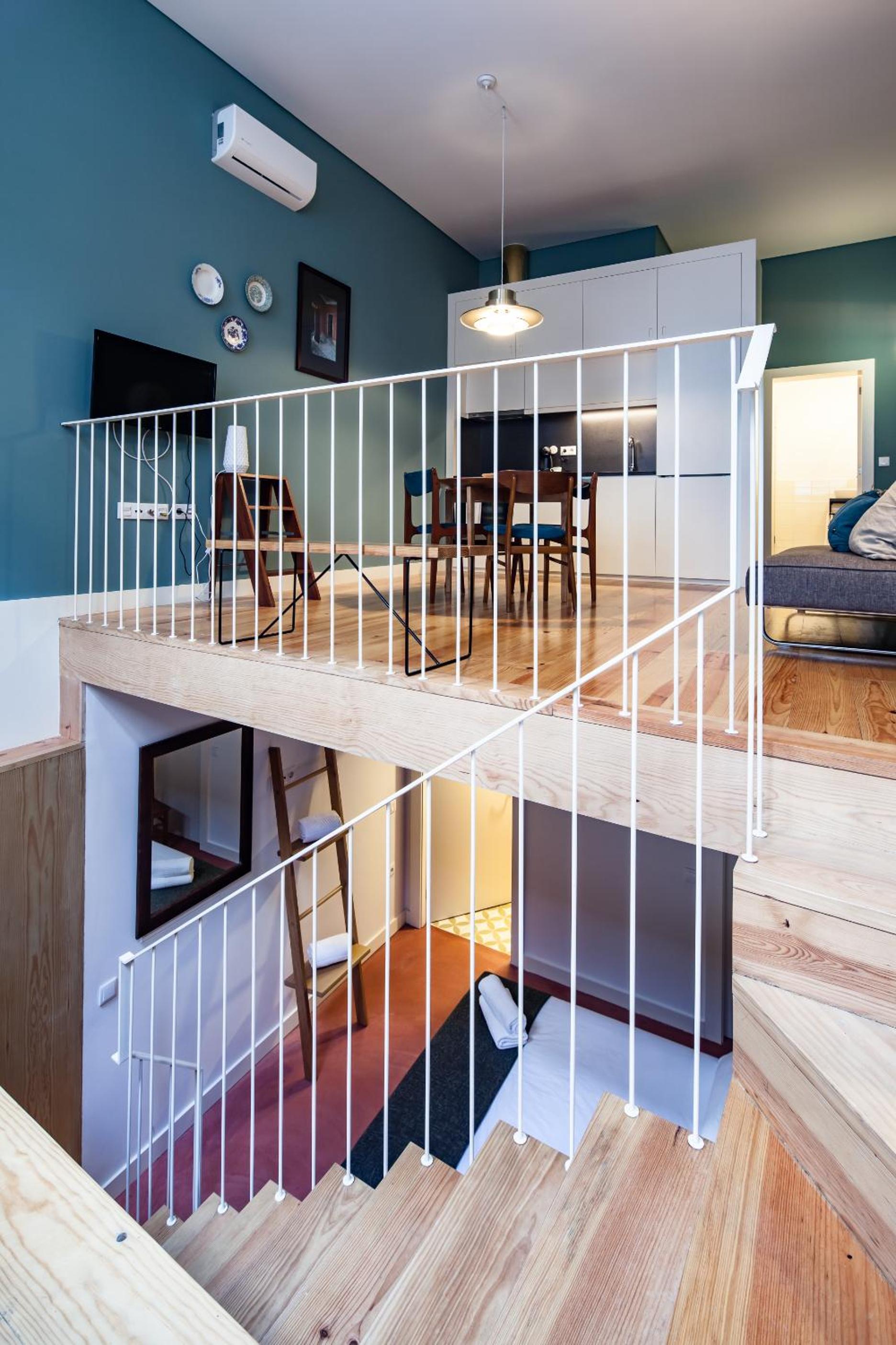 One-Bedroom Duplex Apartment photo 1