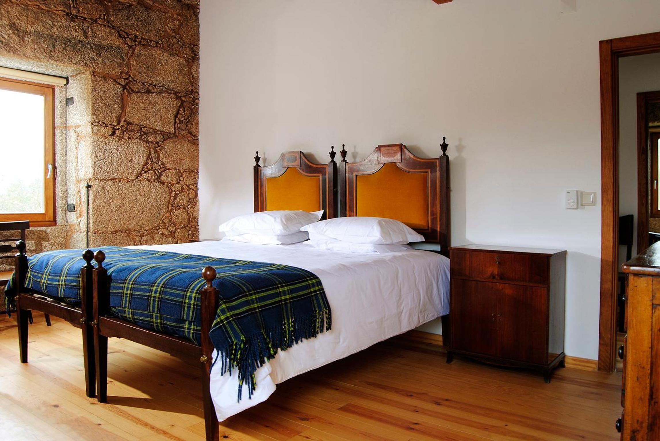 Double or Twin Room with Extra Bed (3 Adults)