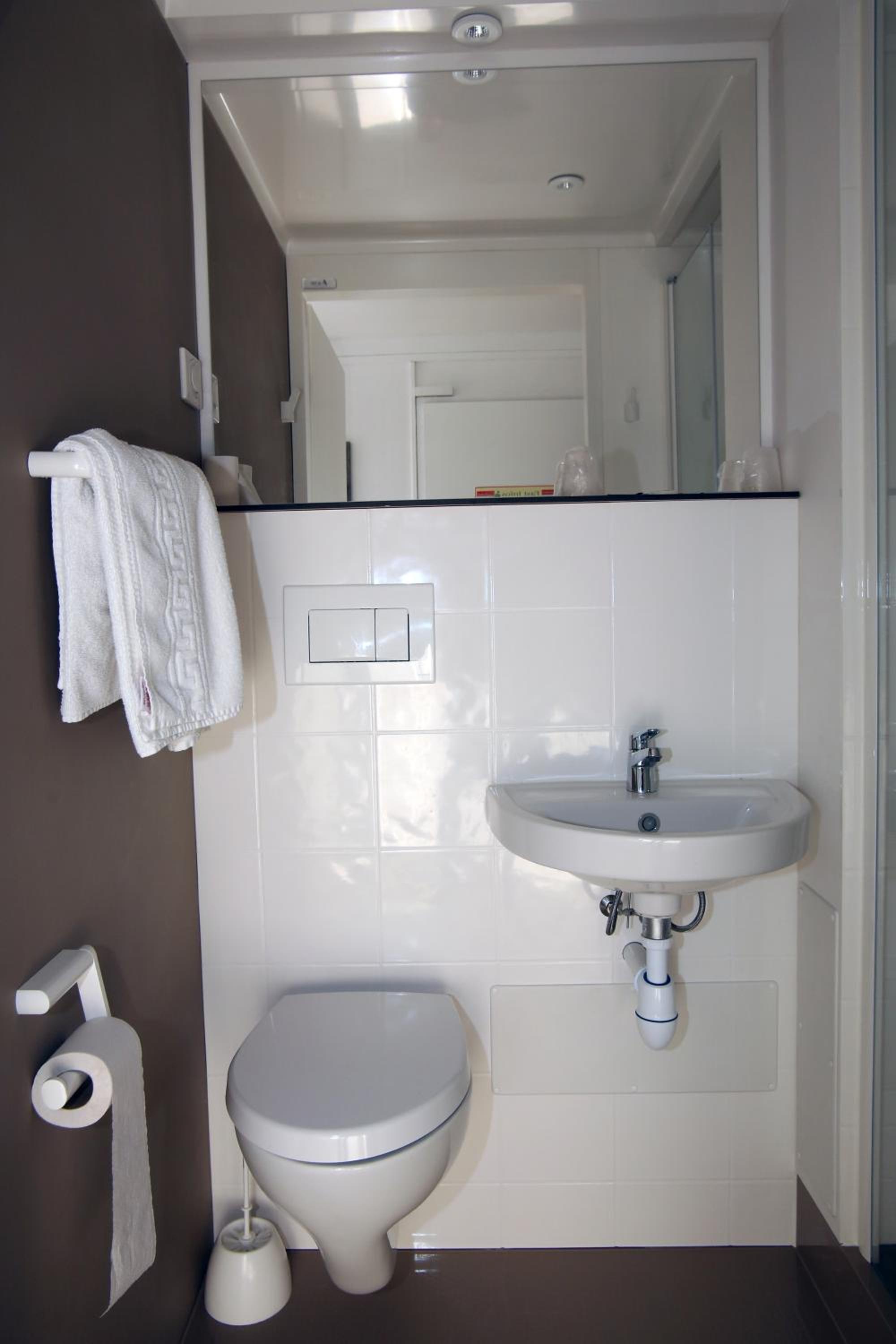 Double Room - Photo 2