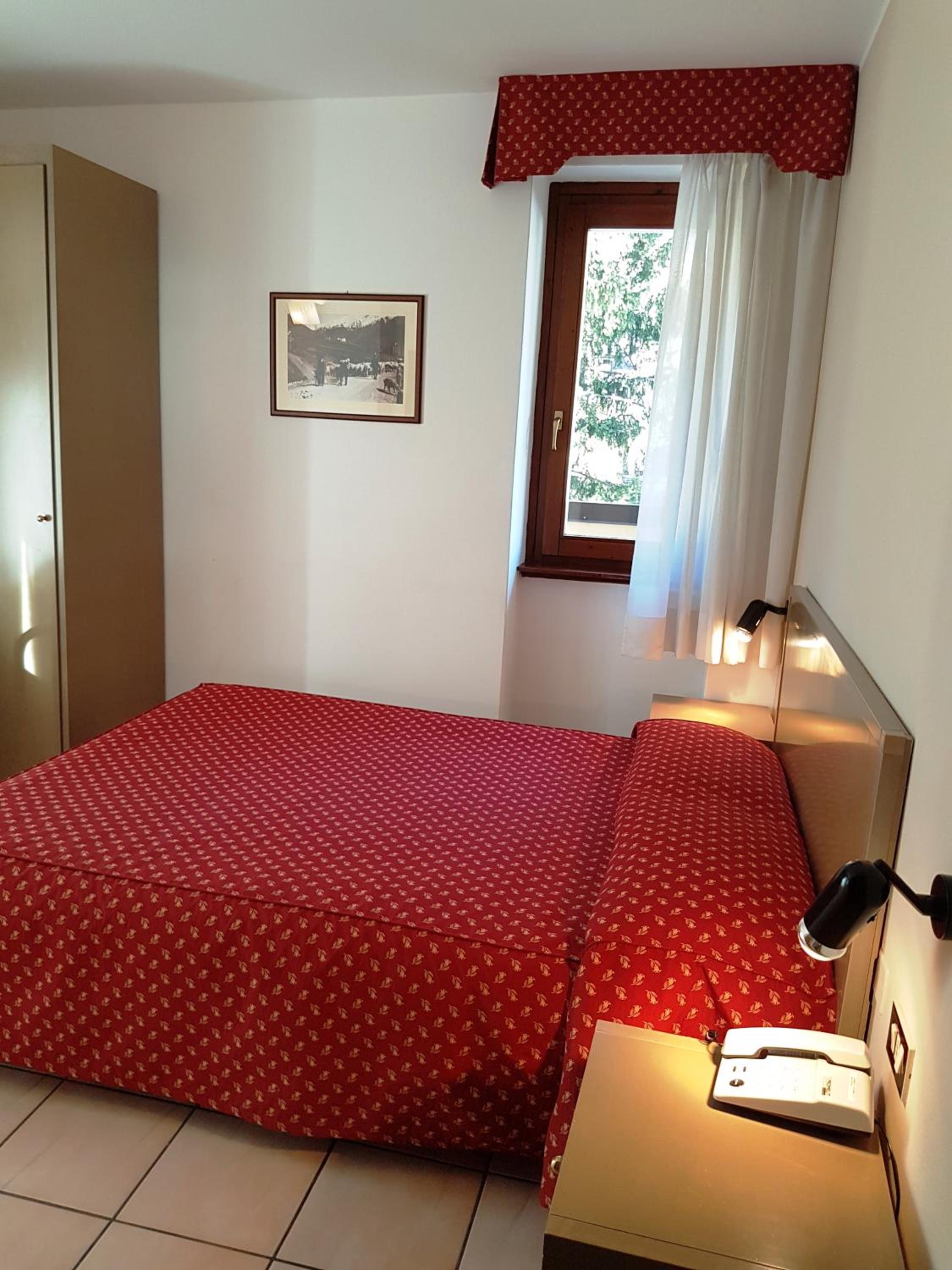Double Room (1 Adult + 1 Child) photo 1