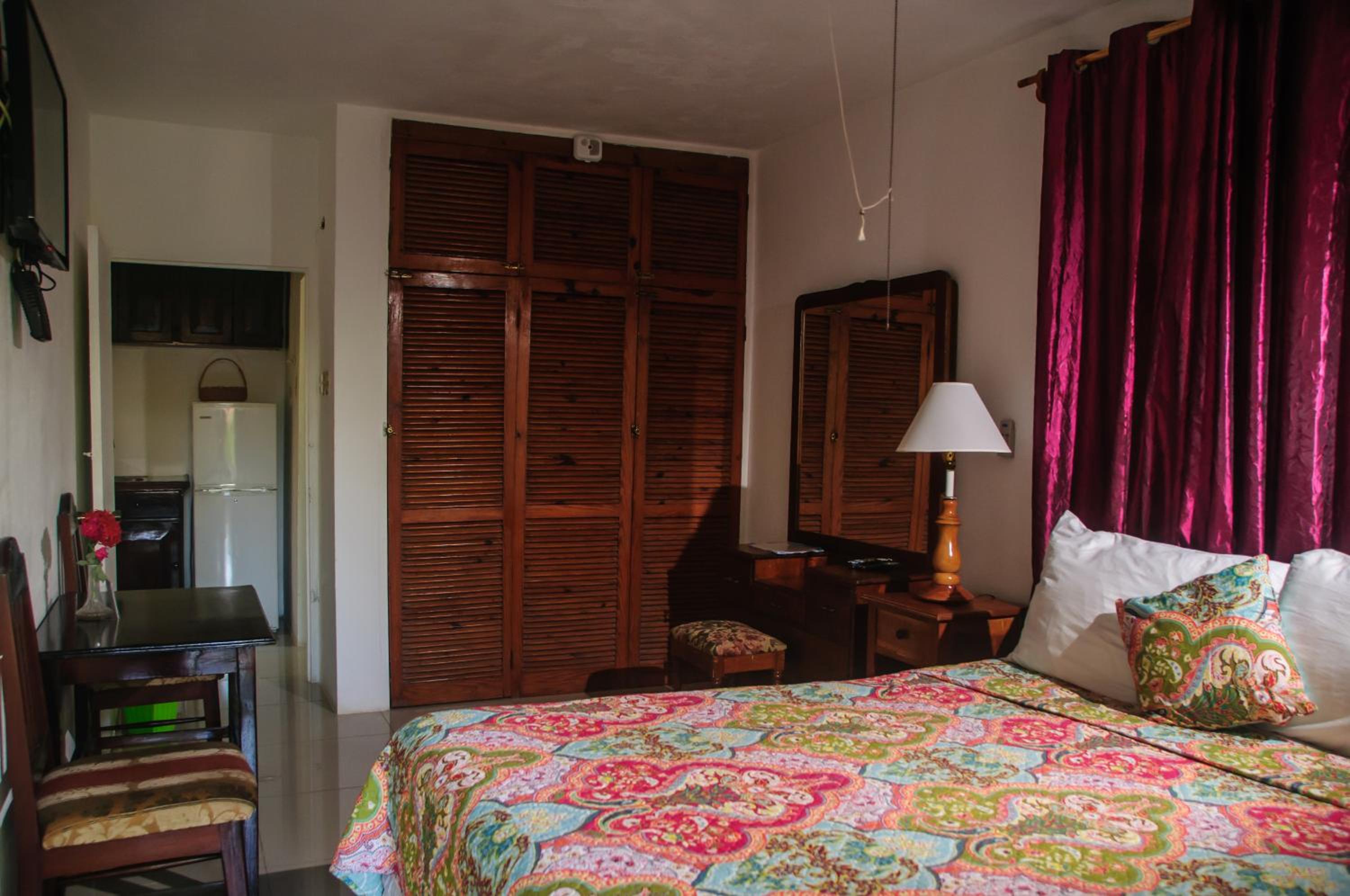 Cottage (2 Adults)