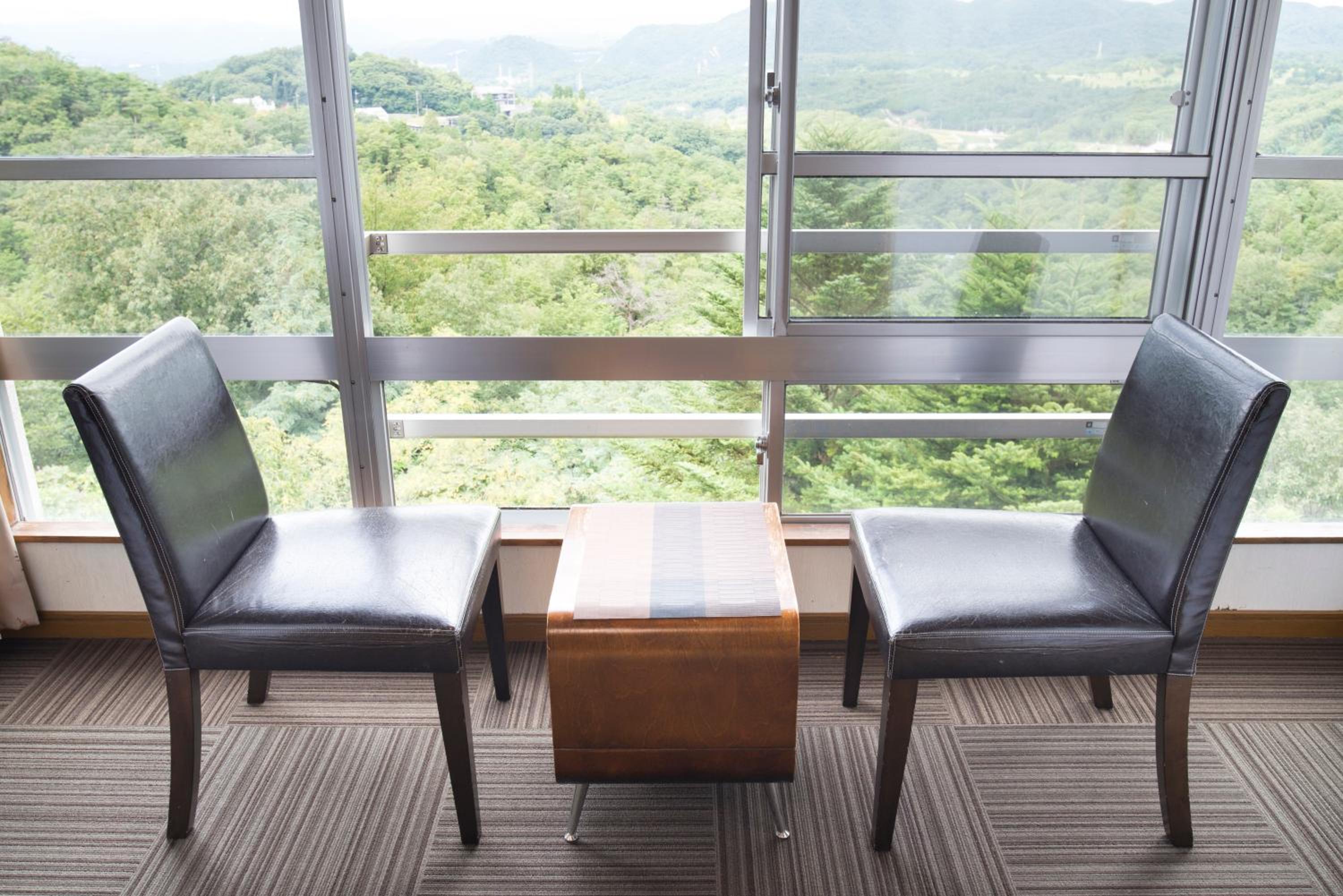 Japanese Style Room 18sqm with Mountain View - Non Smoking thumbnail 6