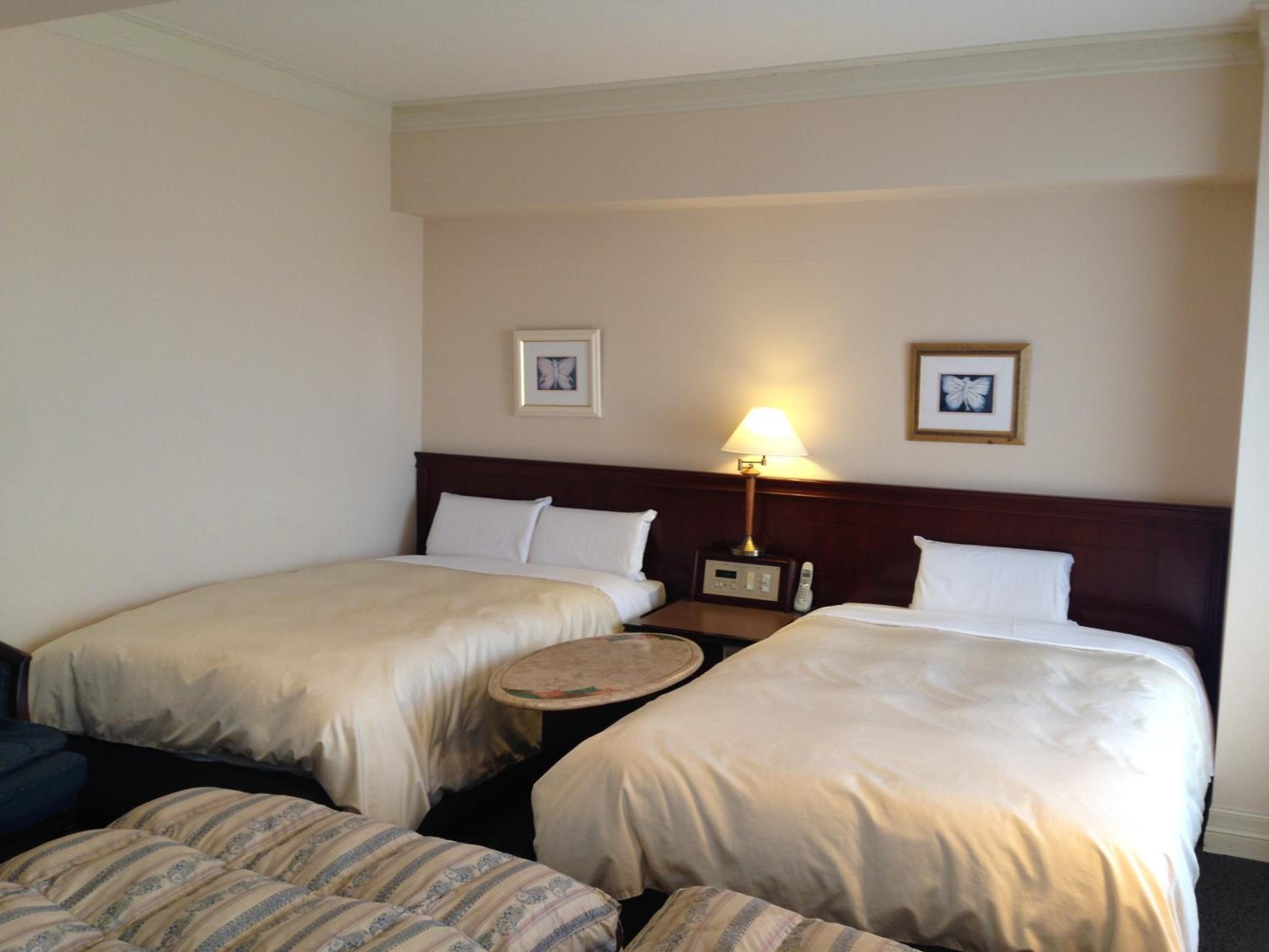 Deluxe Twin Room - Smoking photo 1