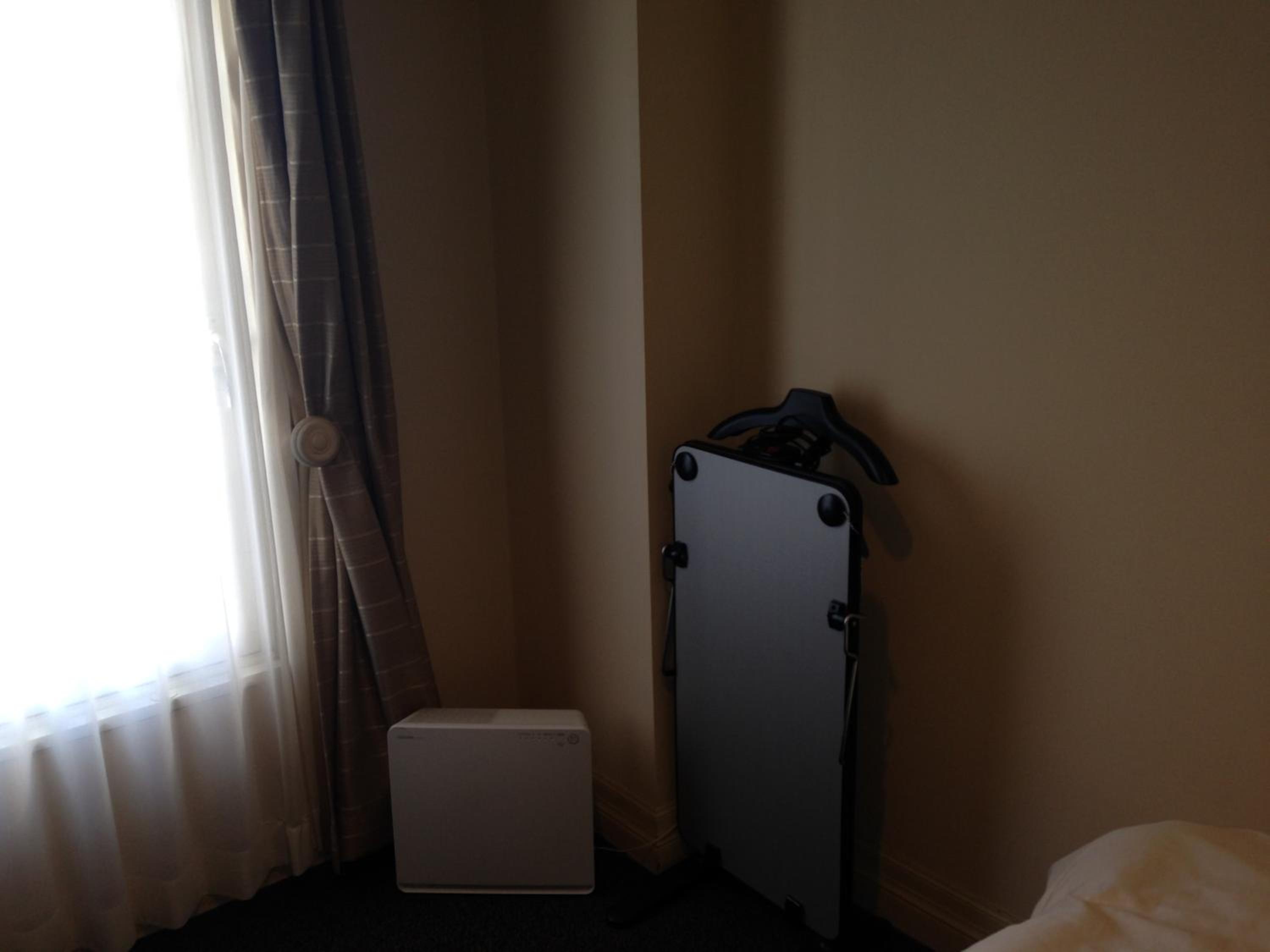 Single Room - Non-Smoking photo 3