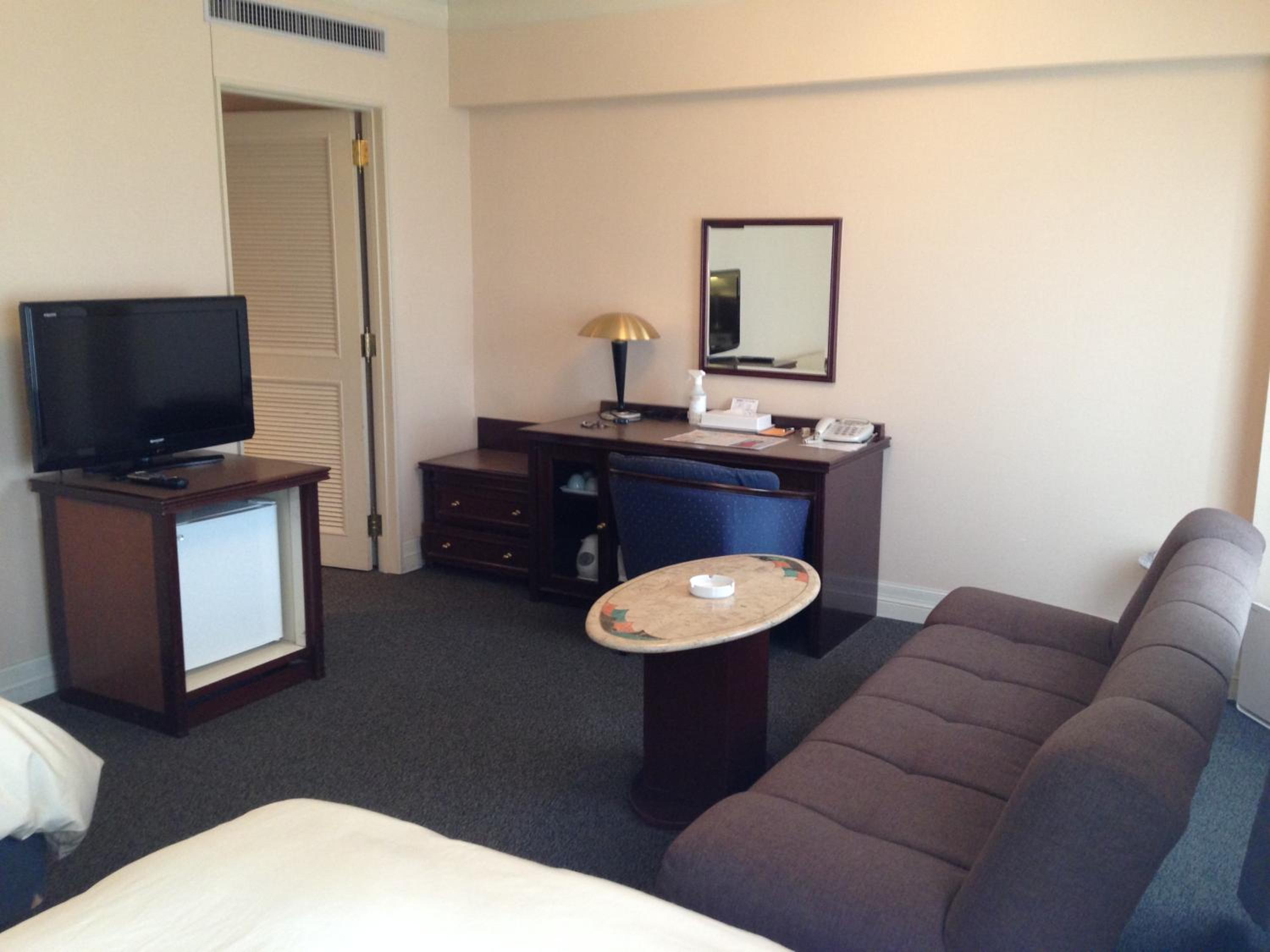 Deluxe Twin Room - Smoking photo 2