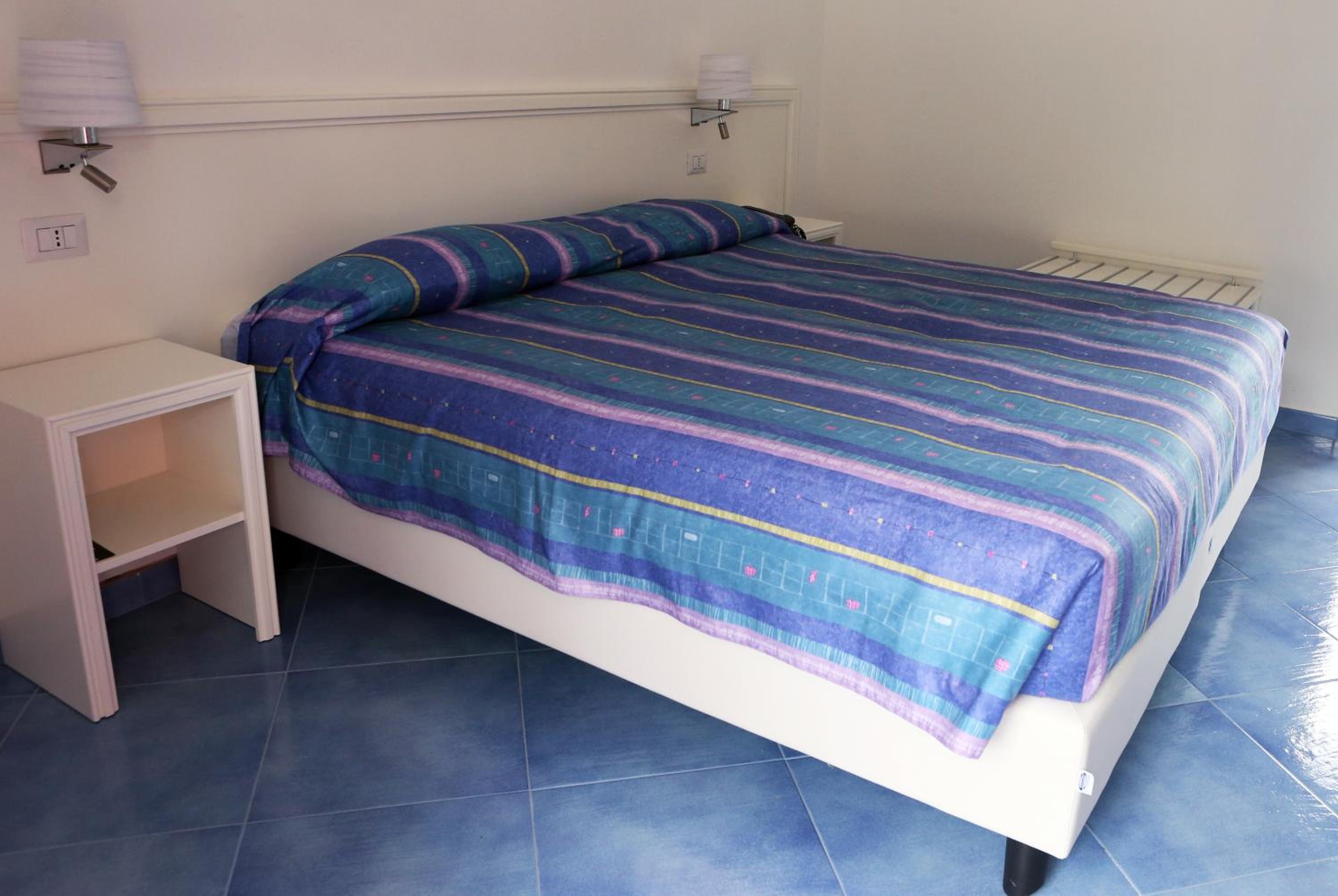 Double or Twin Room - Photo 1